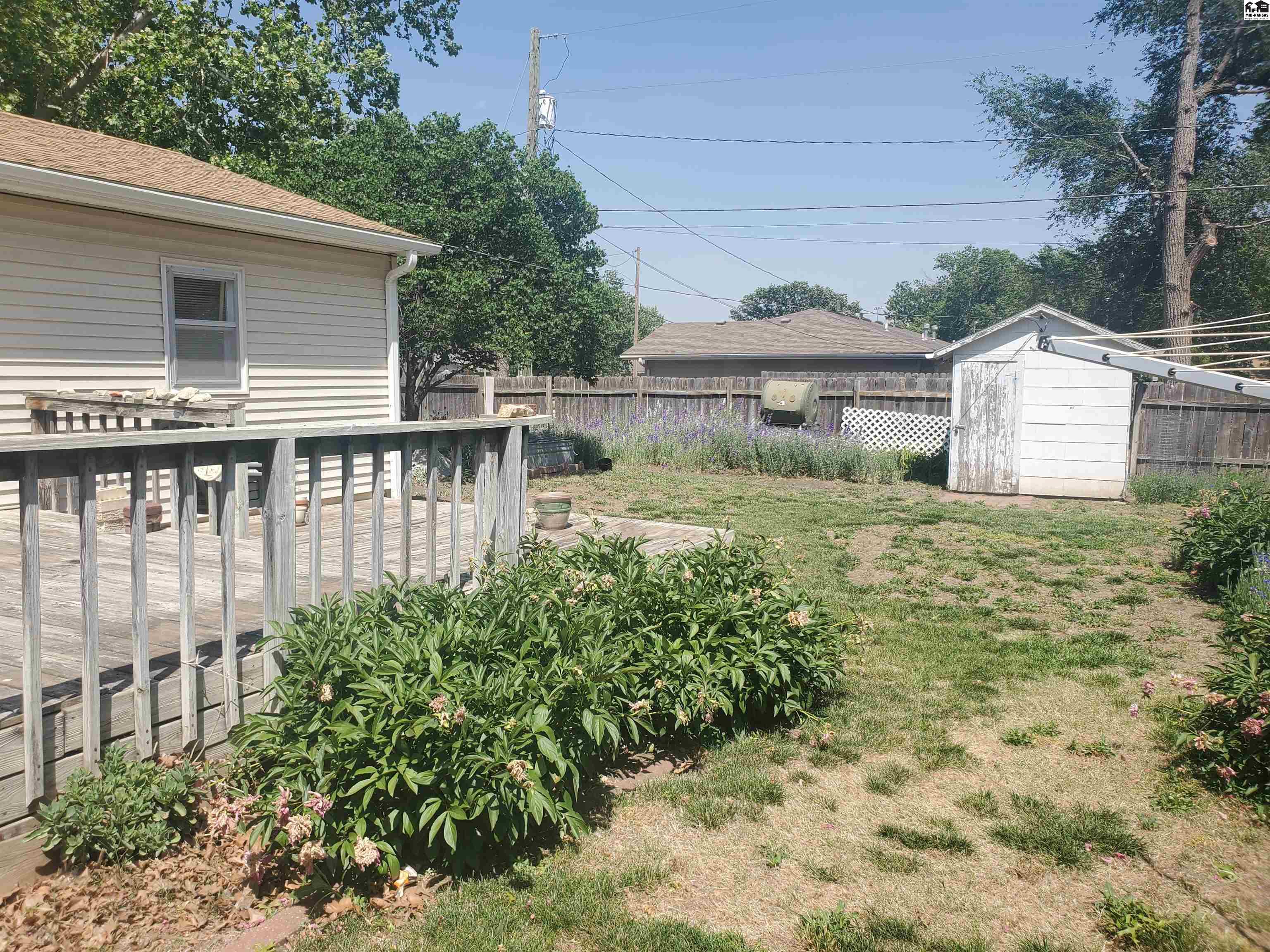 946 N Barber Street Mcpherson KS 67460