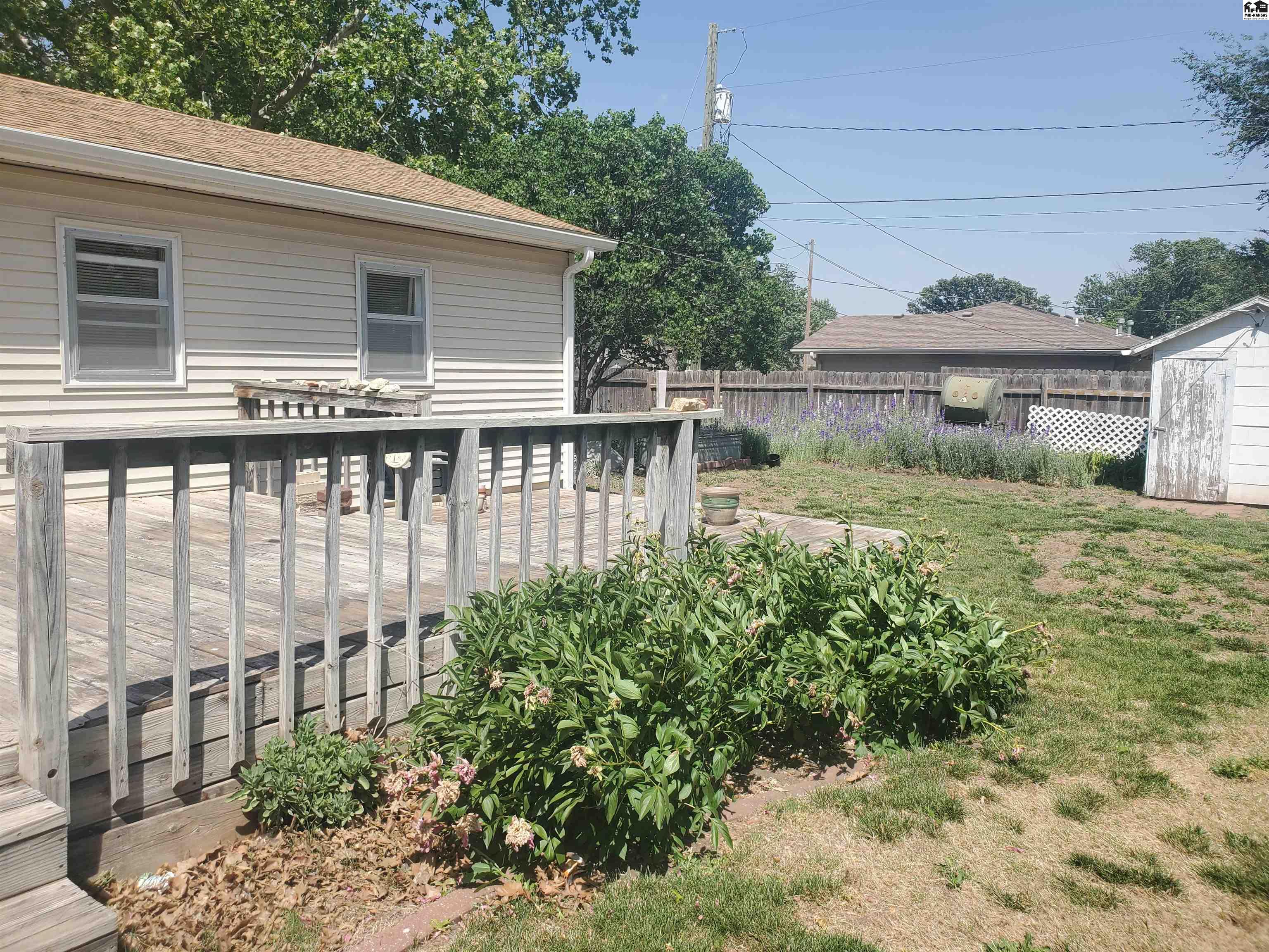 946 N Barber Street Mcpherson KS 67460