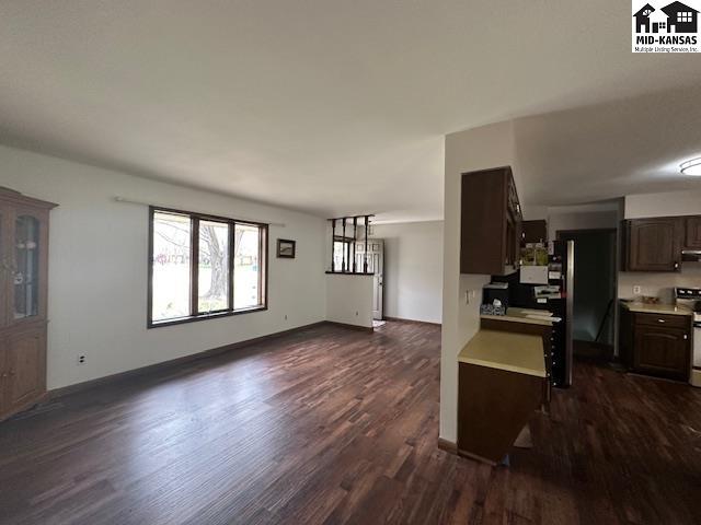 811 Foothill Drive Hutchinson KS 67502
