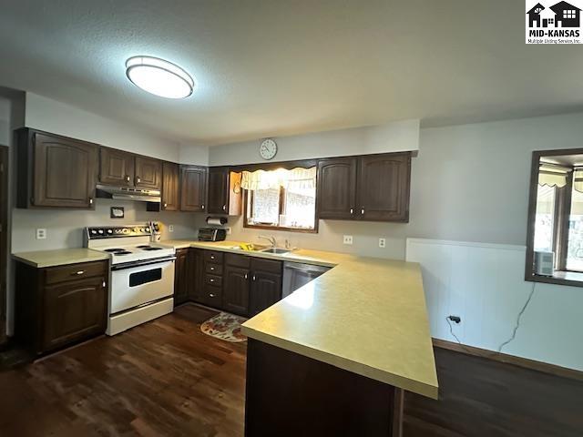811 Foothill Drive Hutchinson KS 67502