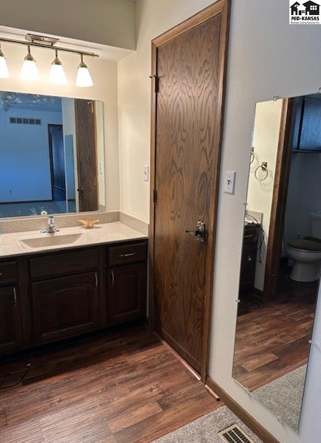 811 Foothill Drive Hutchinson KS 67502