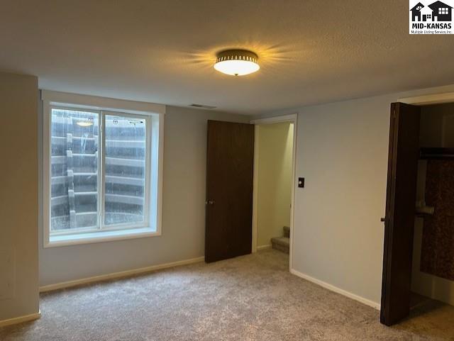 811 Foothill Drive Hutchinson KS 67502