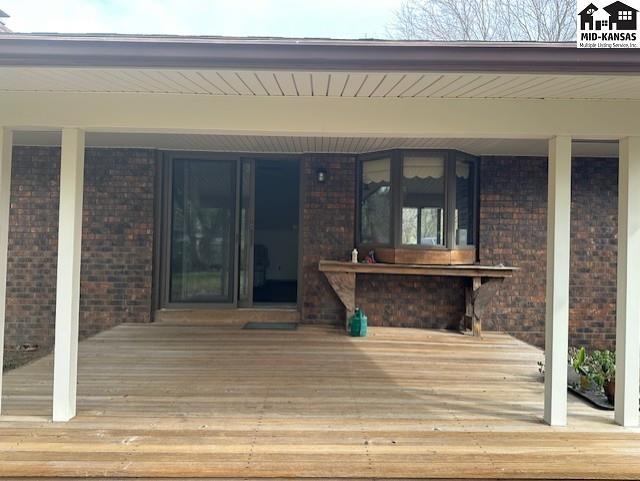 811 Foothill Drive Hutchinson KS 67502