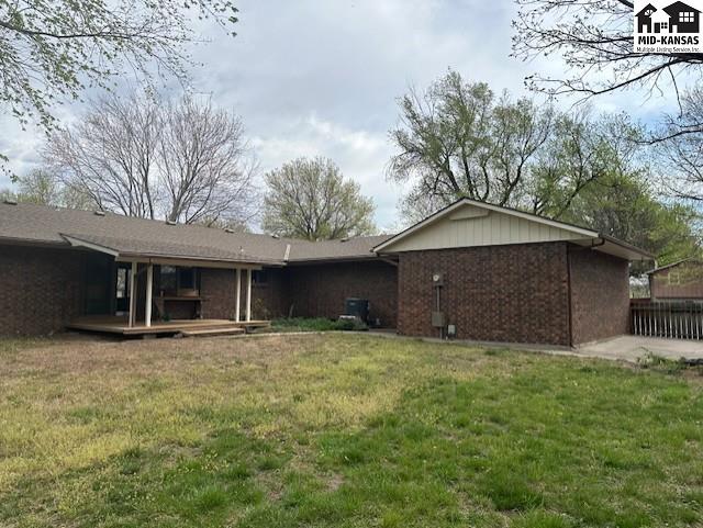 811 Foothill Drive Hutchinson KS 67502