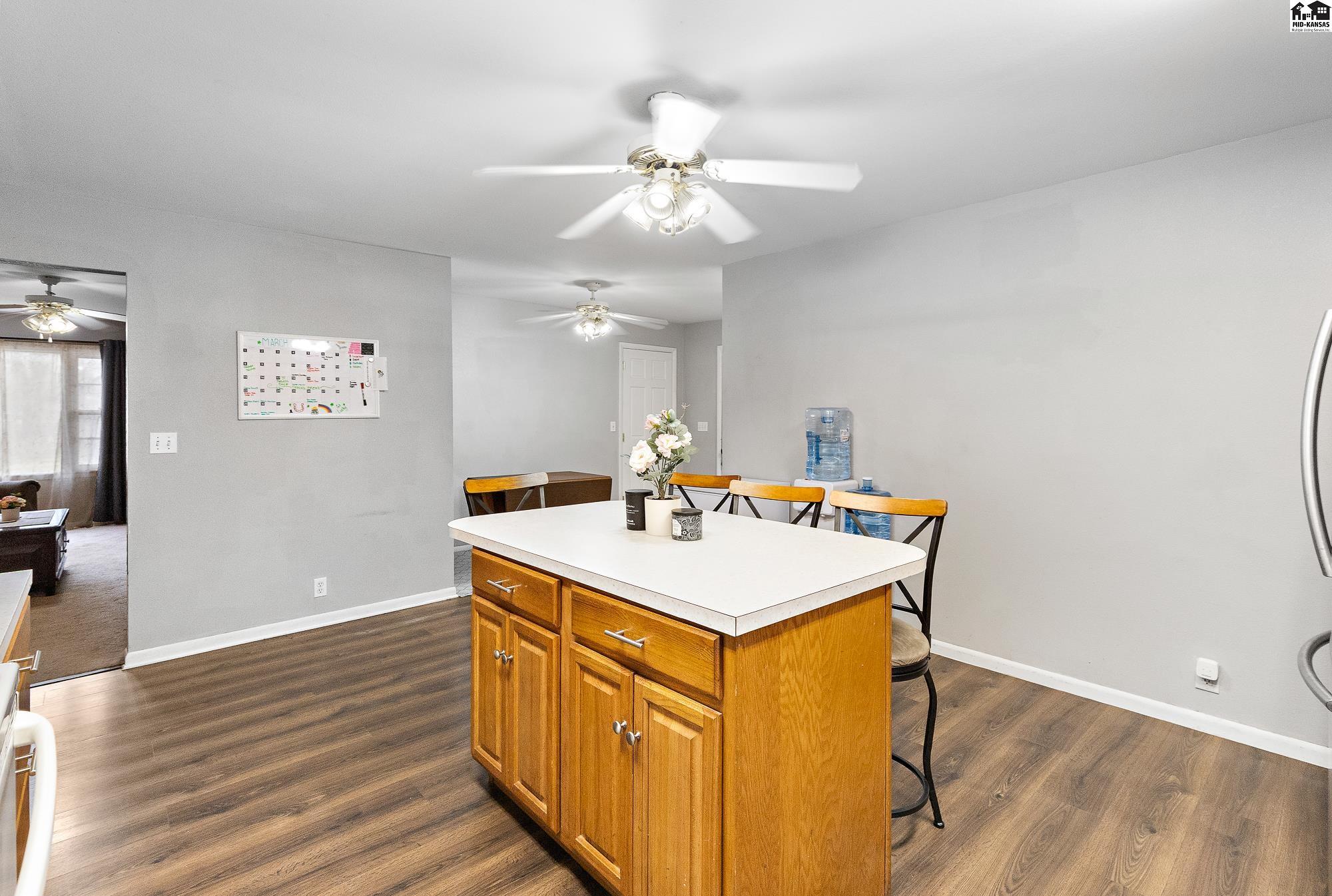 910 E 11th Avenue Hutchinson KS 67501
