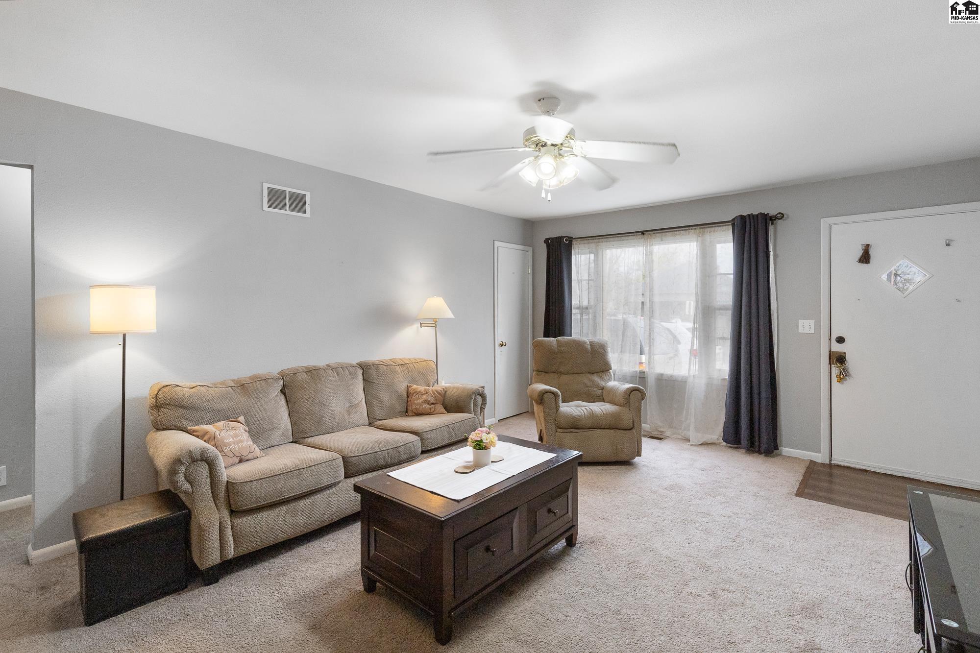 910 E 11th Avenue Hutchinson KS 67501