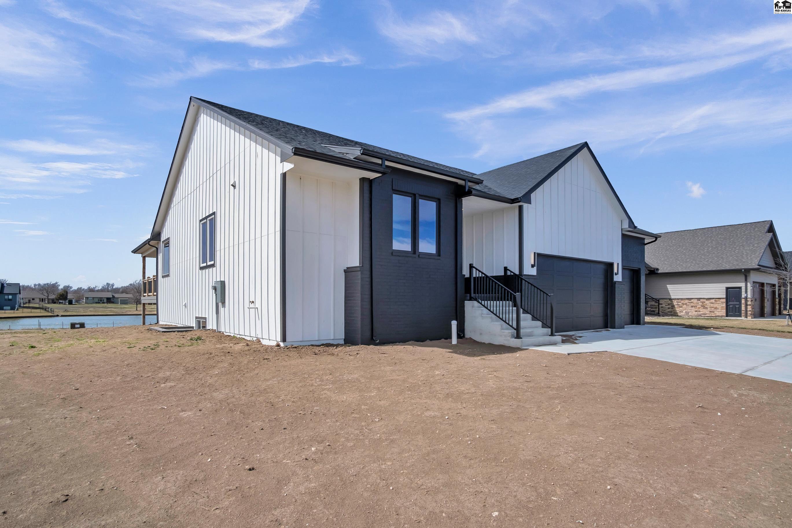 1651 Sonora Drive Mcpherson KS 67460