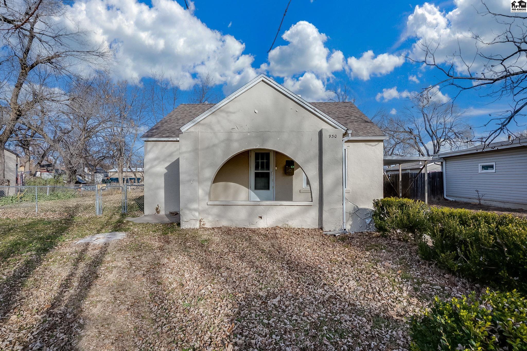 930 E 7th Avenue Hutchinson KS 67501