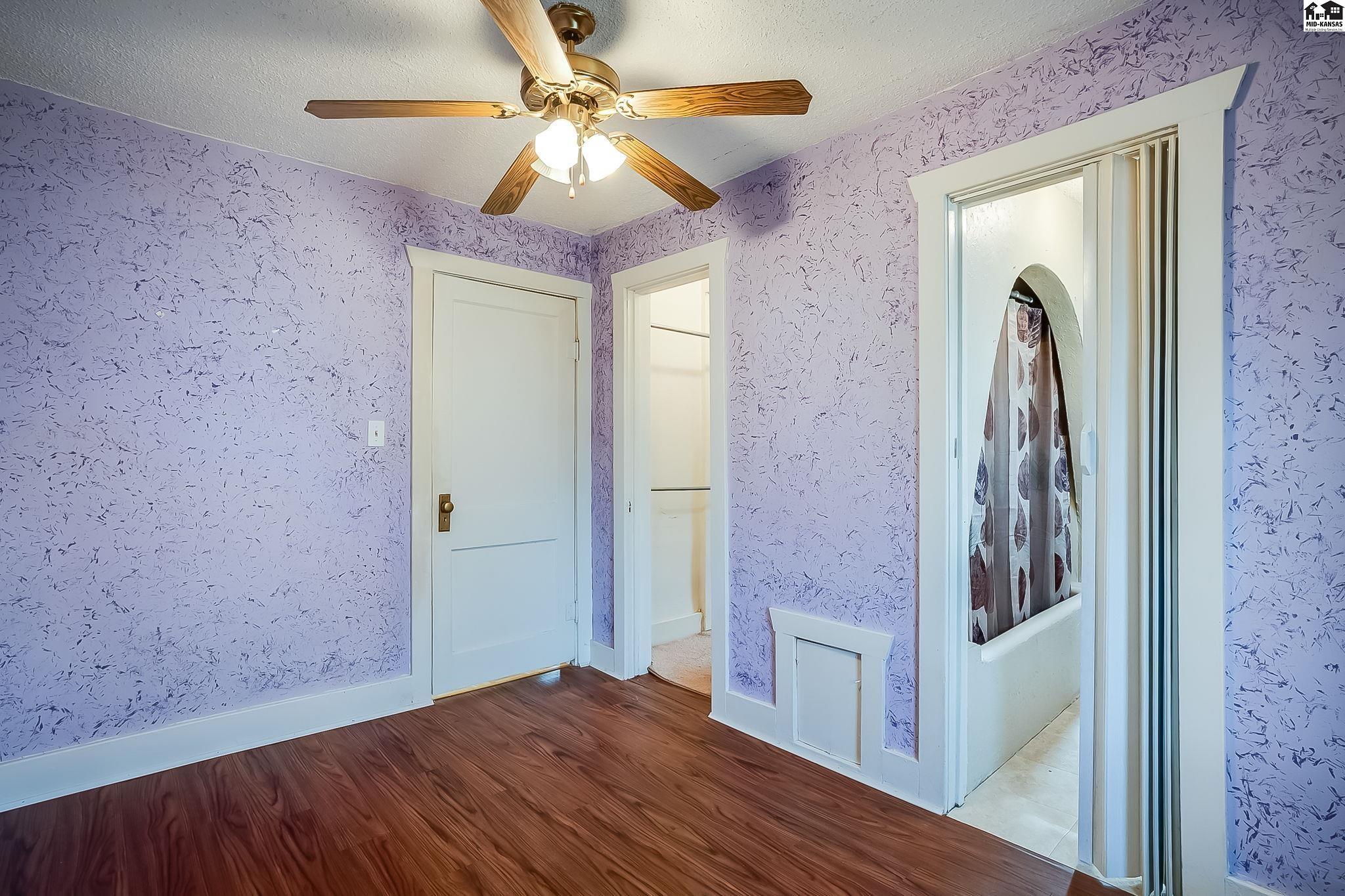 930 E 7th Avenue Hutchinson KS 67501