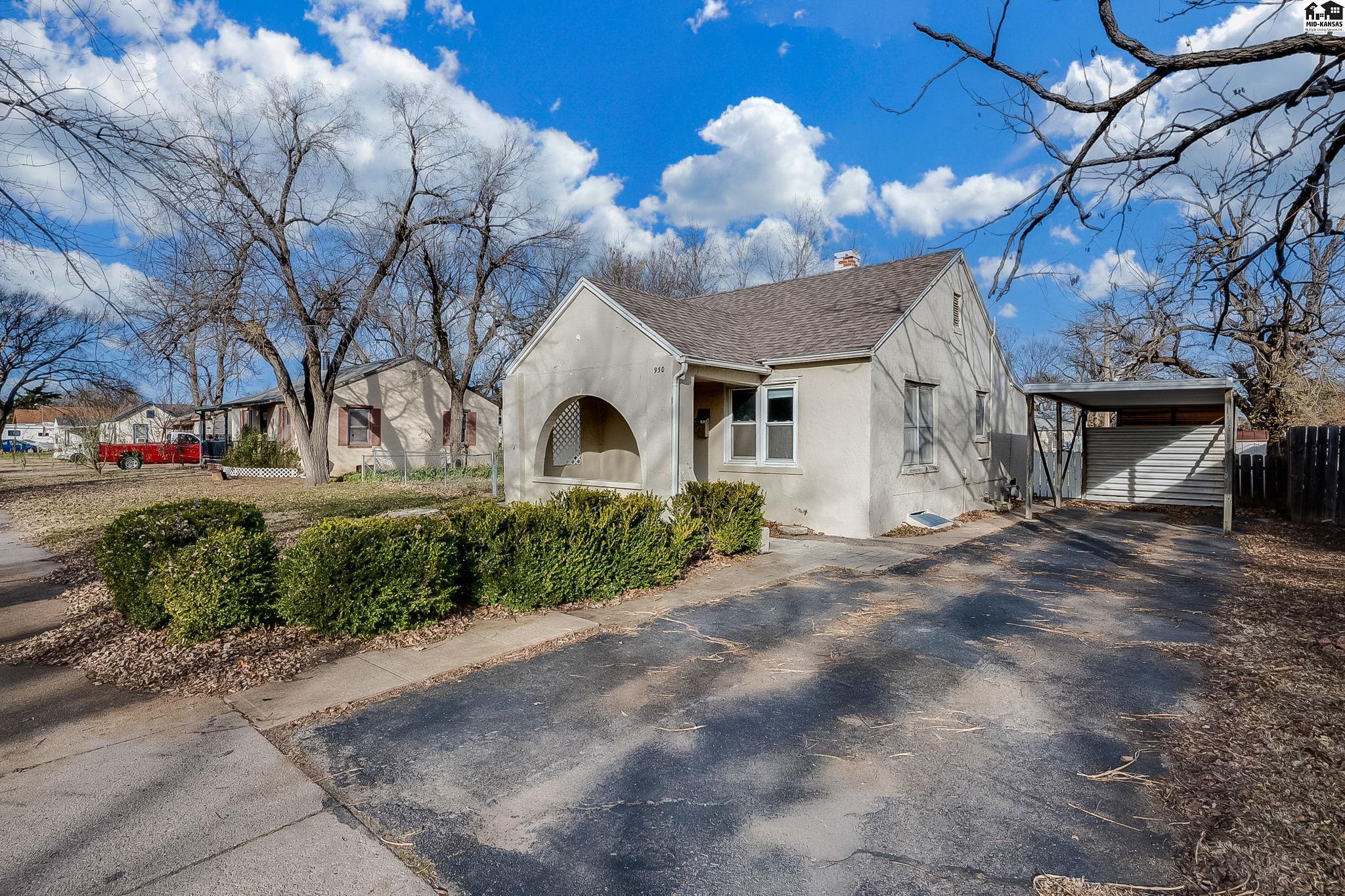 930 E 7th Avenue Hutchinson KS 67501