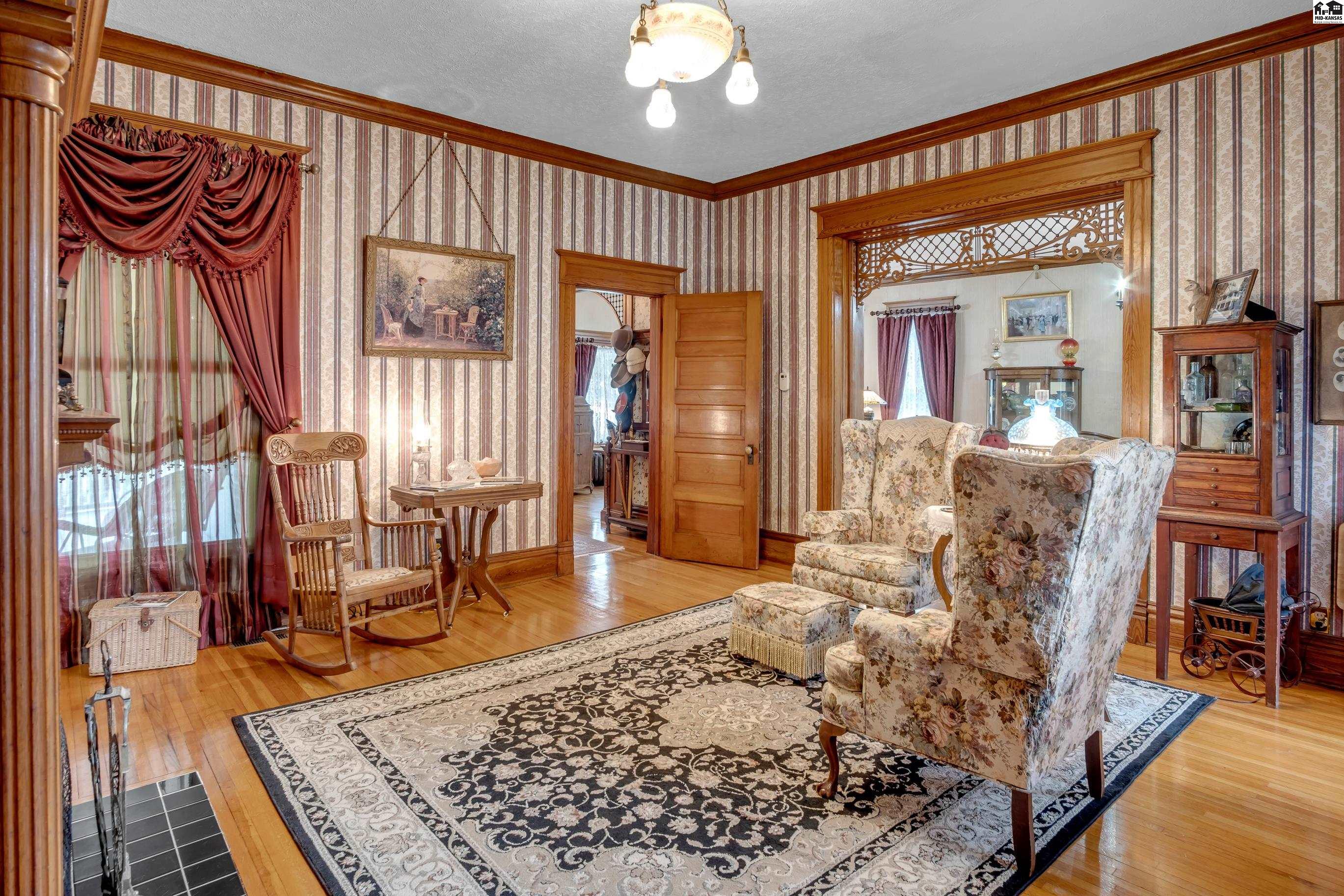 215 S Walnut Street Mcpherson KS 67460