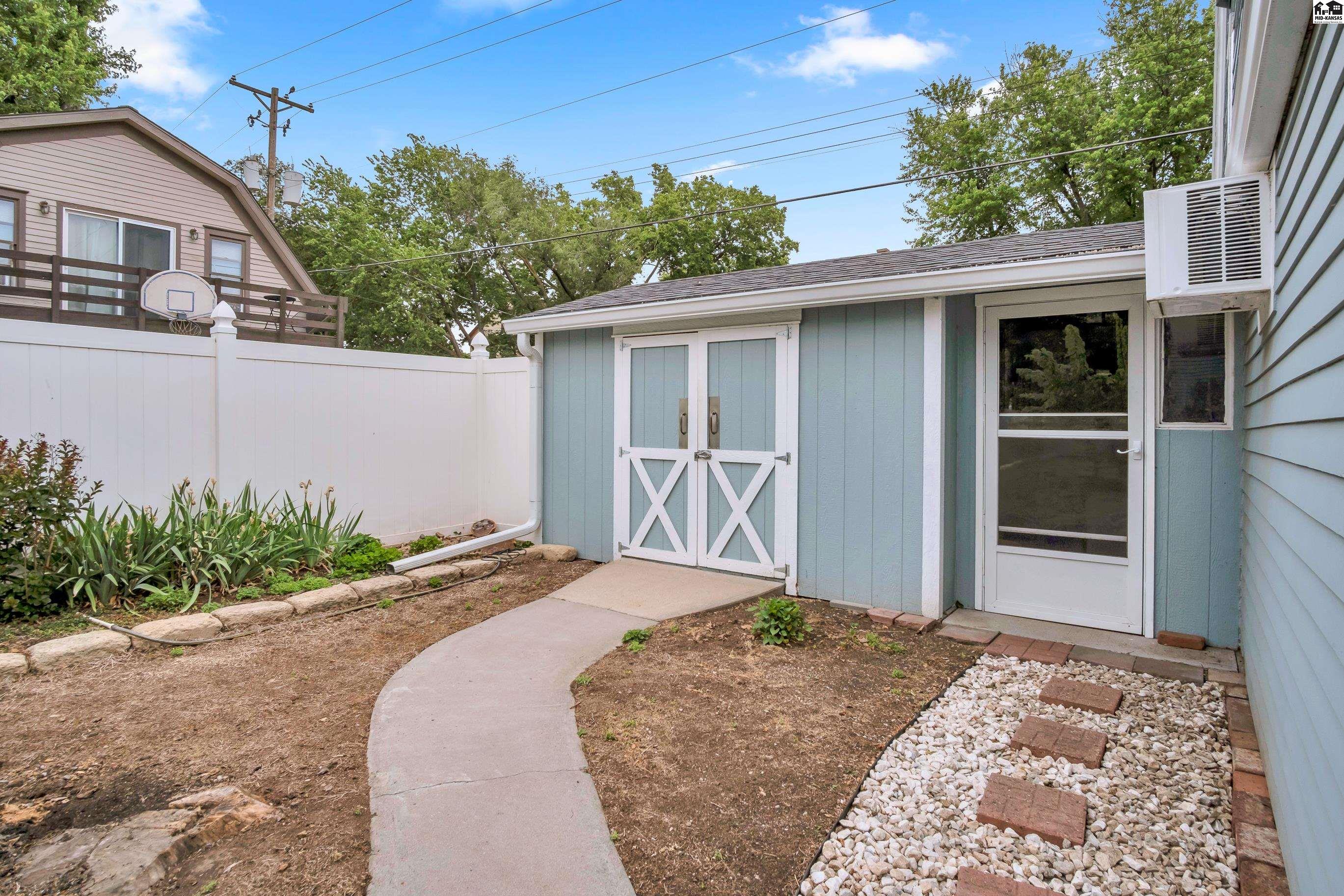 215 S Walnut Street Mcpherson KS 67460