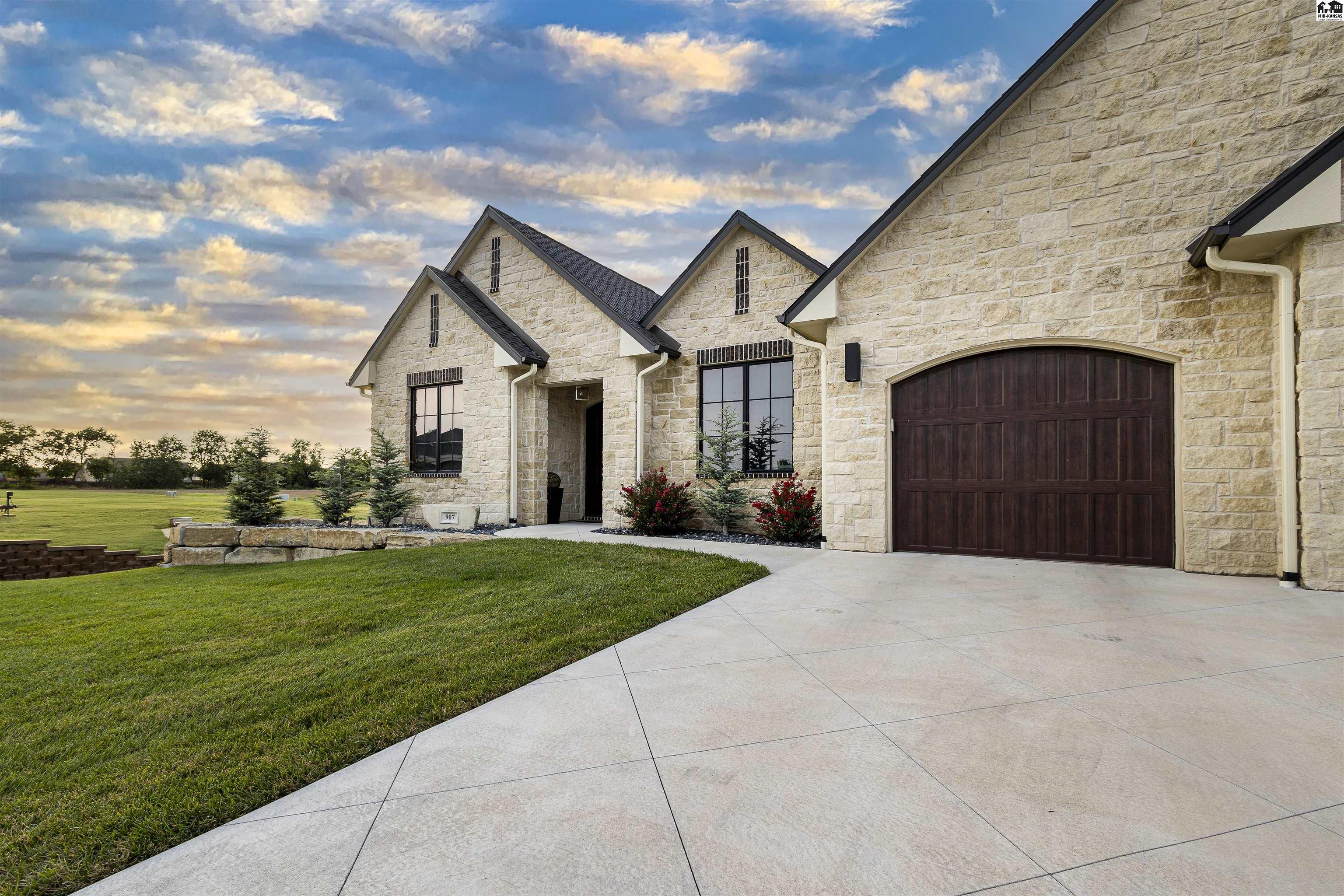 907 Veranda Circle Mcpherson KS 67460