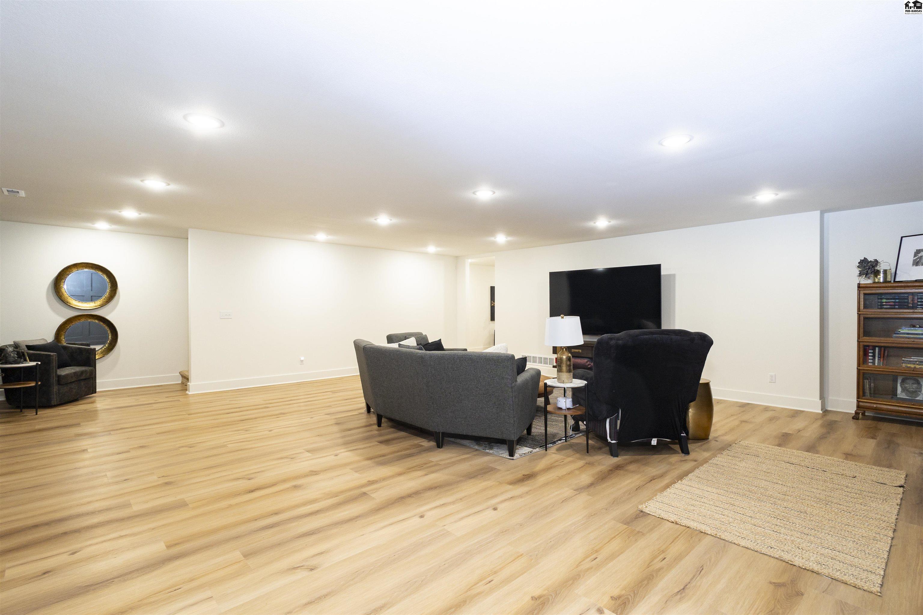 907 Veranda Circle Mcpherson KS 67460