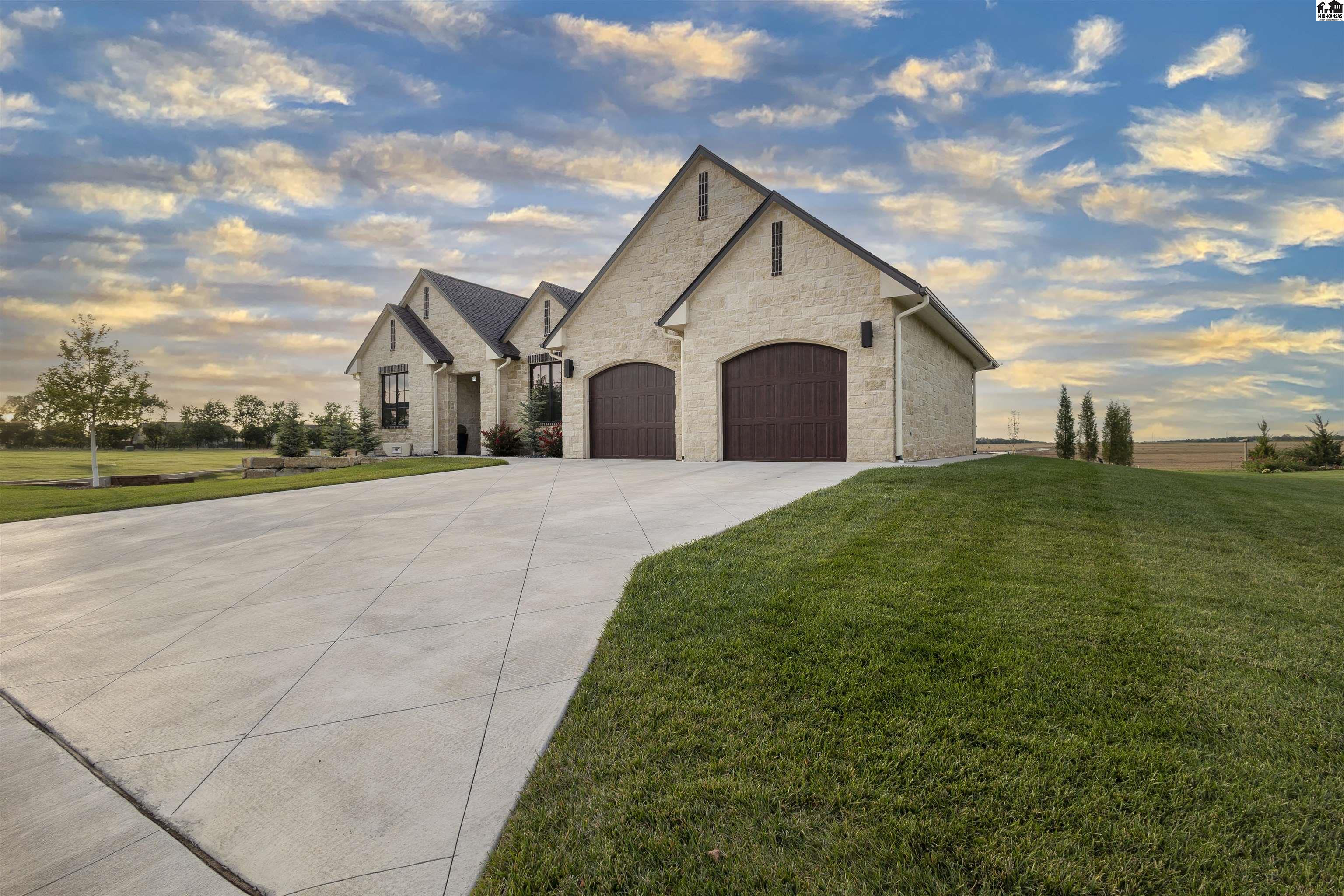 907 Veranda Circle Mcpherson KS 67460