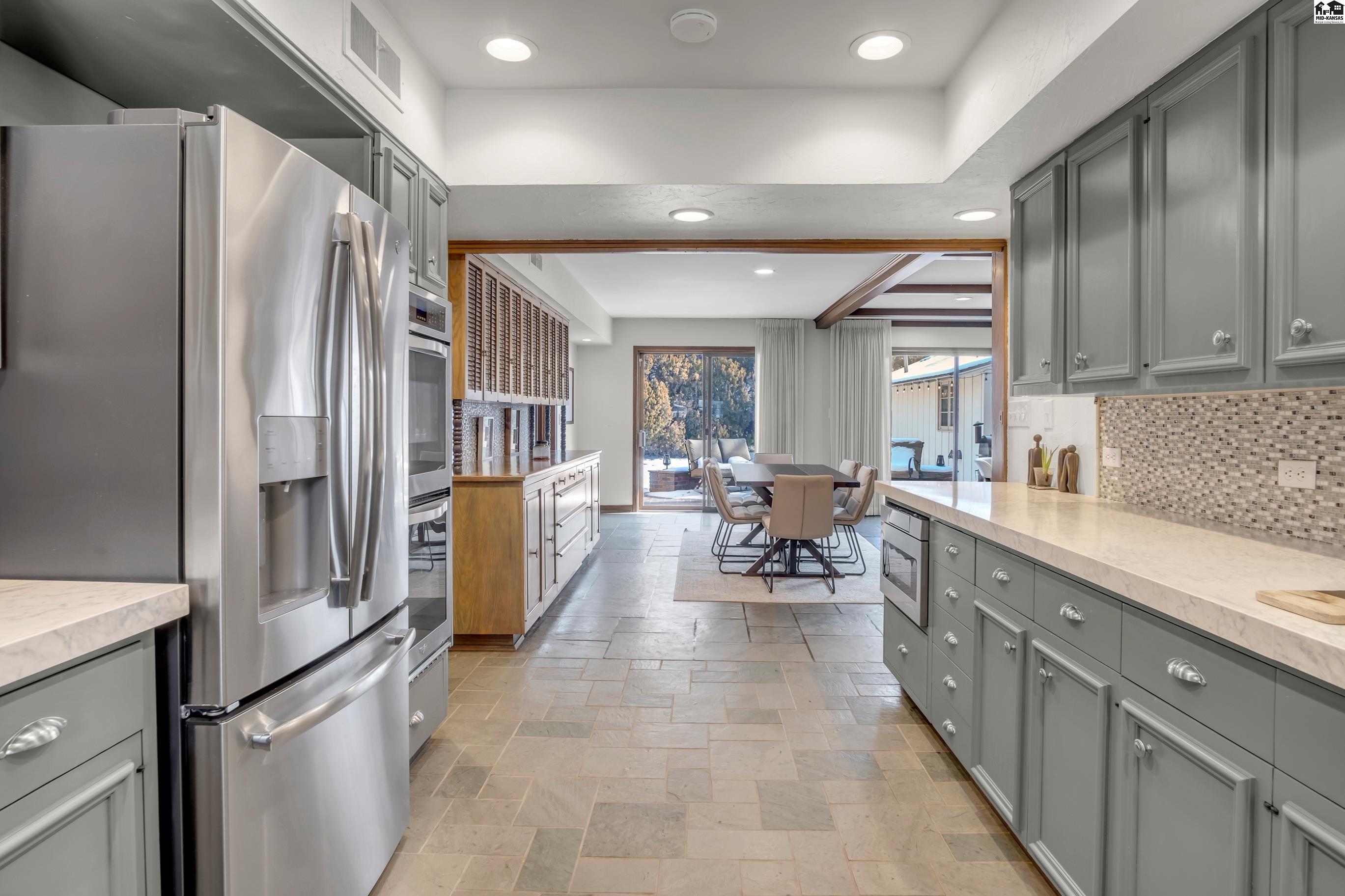 200 Countryside Drive Hutchinson KS 67502