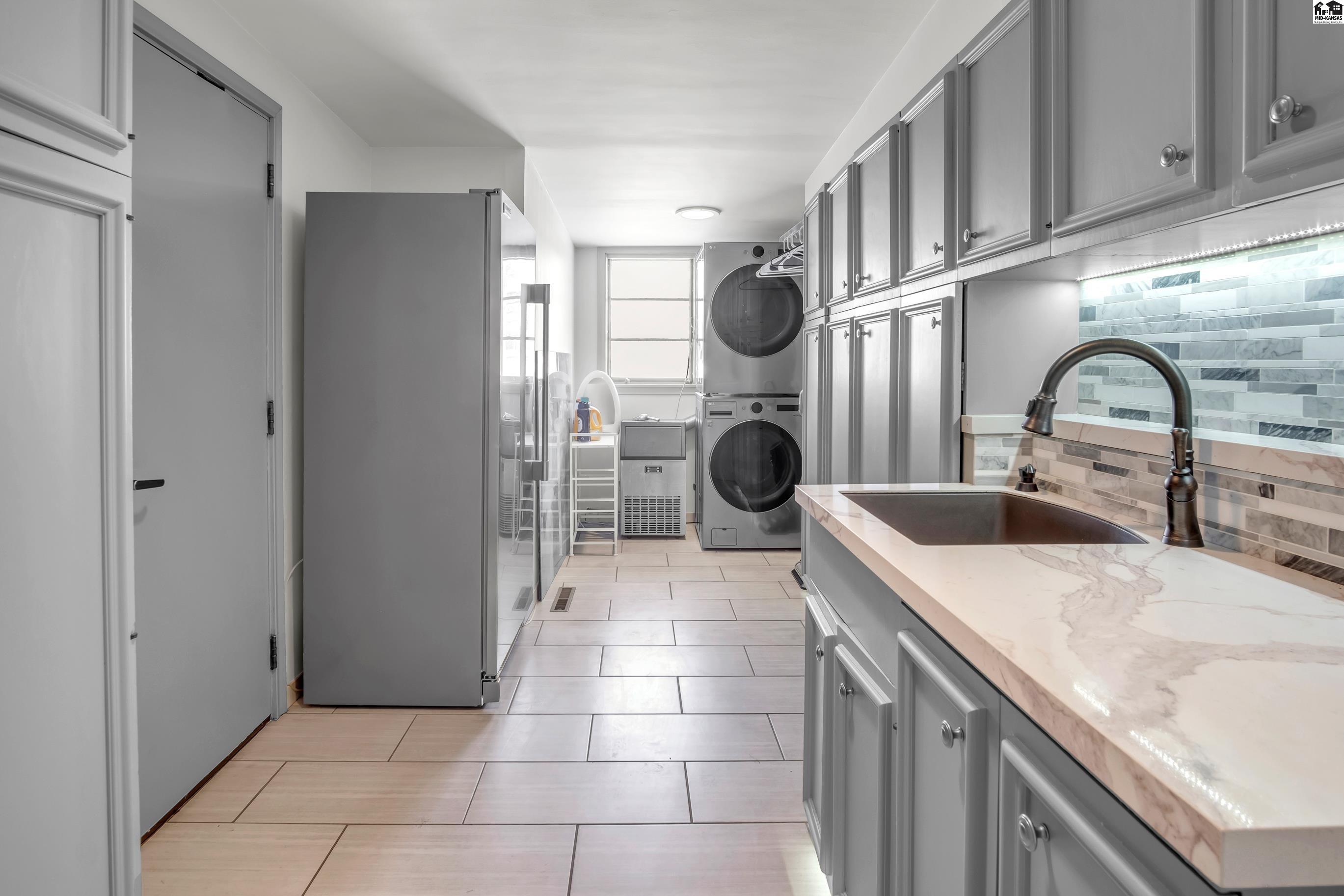 200 Countryside Drive Hutchinson KS 67502