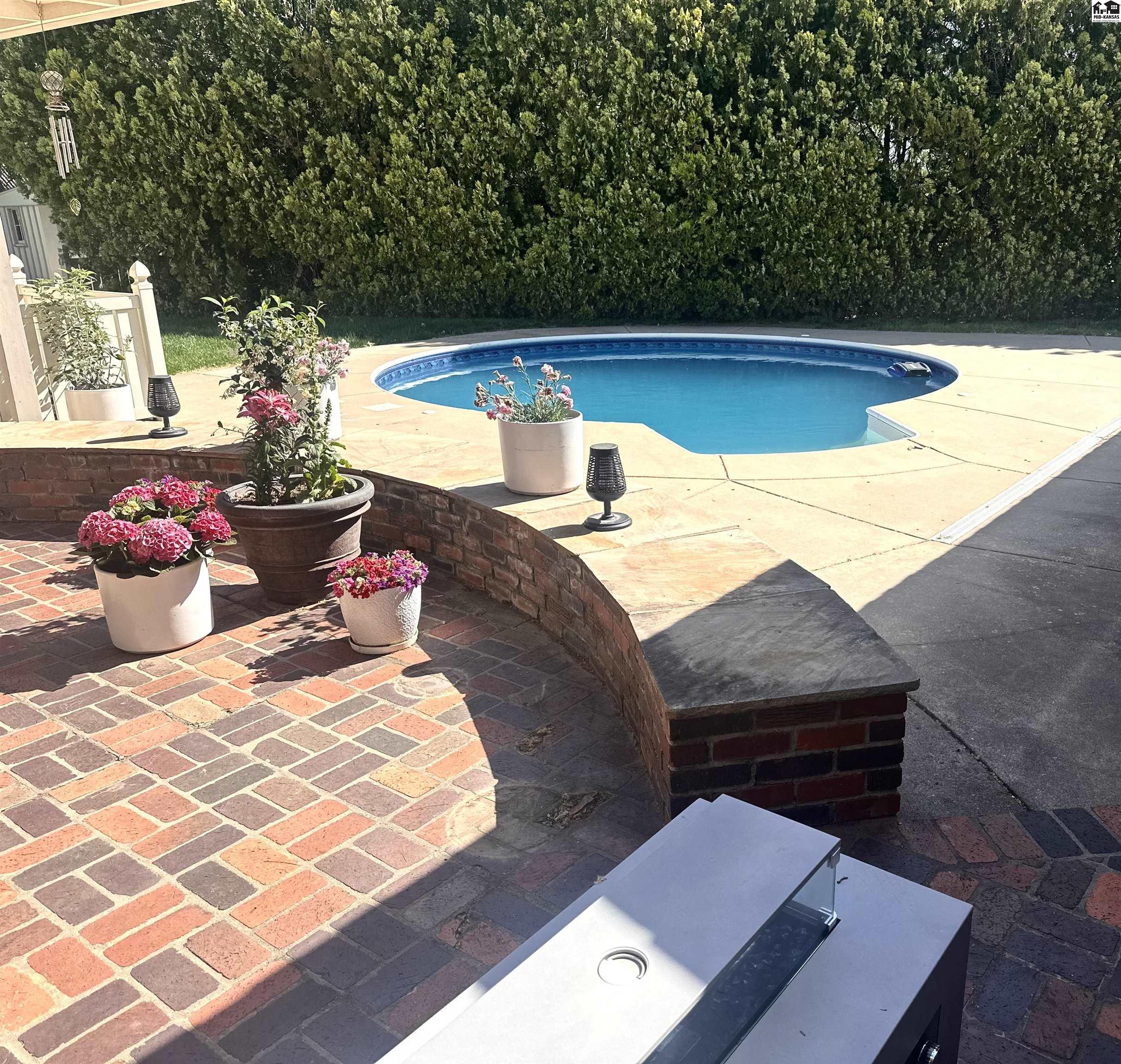 200 Countryside Drive Hutchinson KS 67502