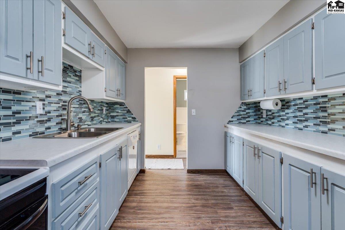 904 N Plum Street Hutchinson KS 67501