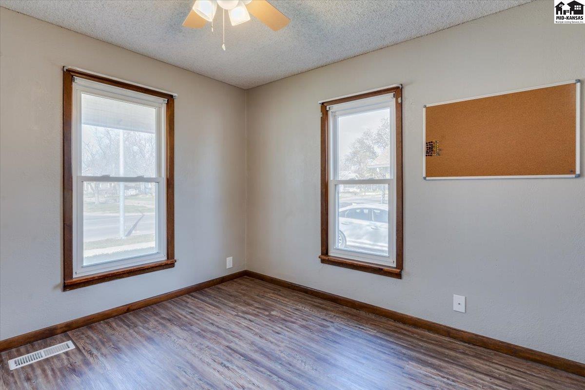904 N Plum Street Hutchinson KS 67501