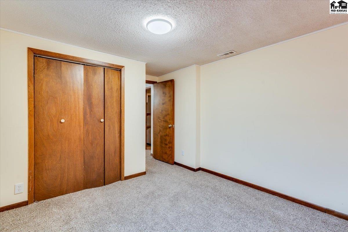 904 N Plum Street Hutchinson KS 67501