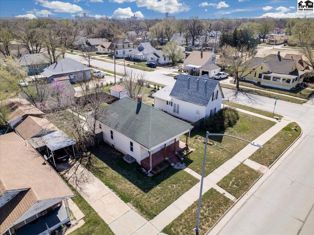 904 N Plum Street Hutchinson KS 67501