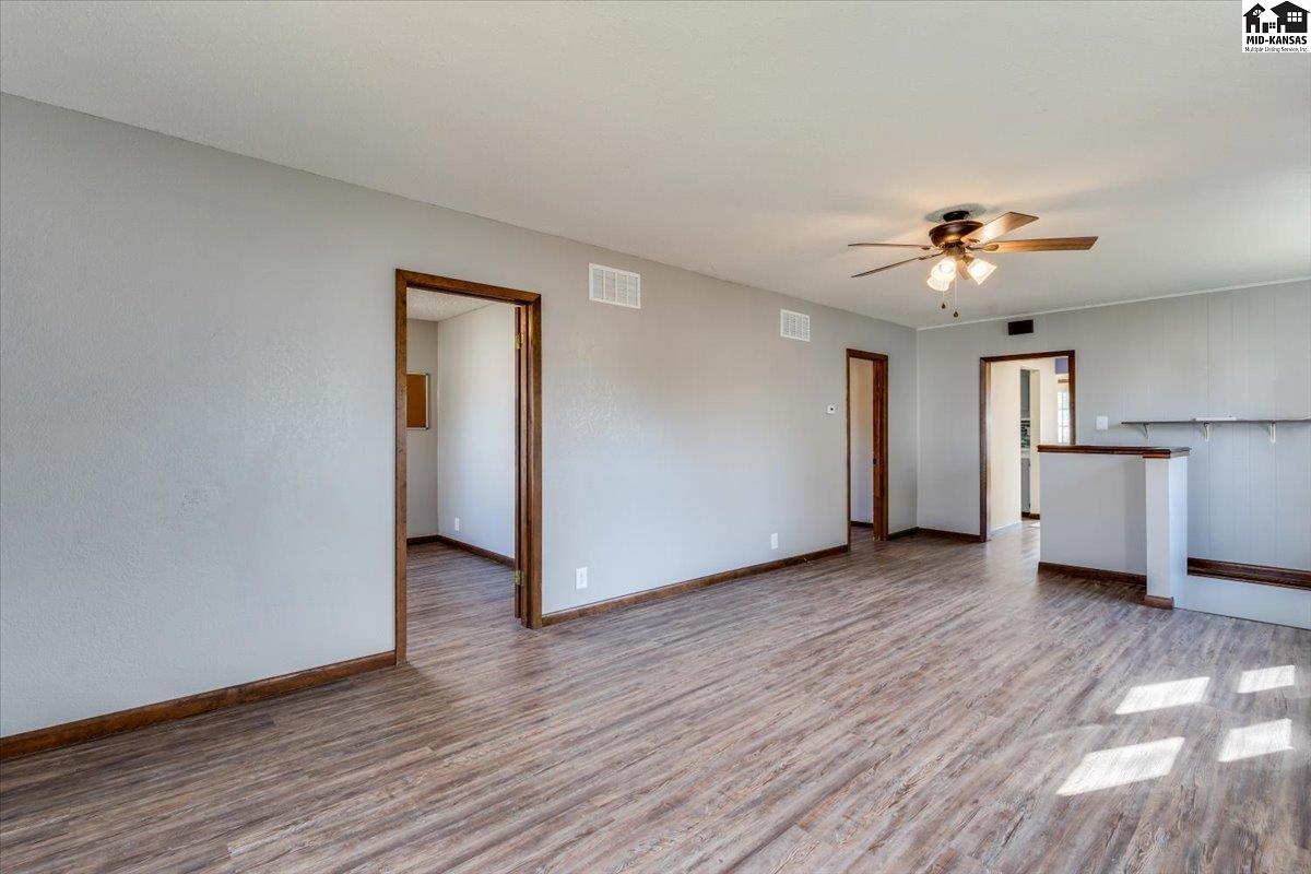 904 N Plum Street Hutchinson KS 67501