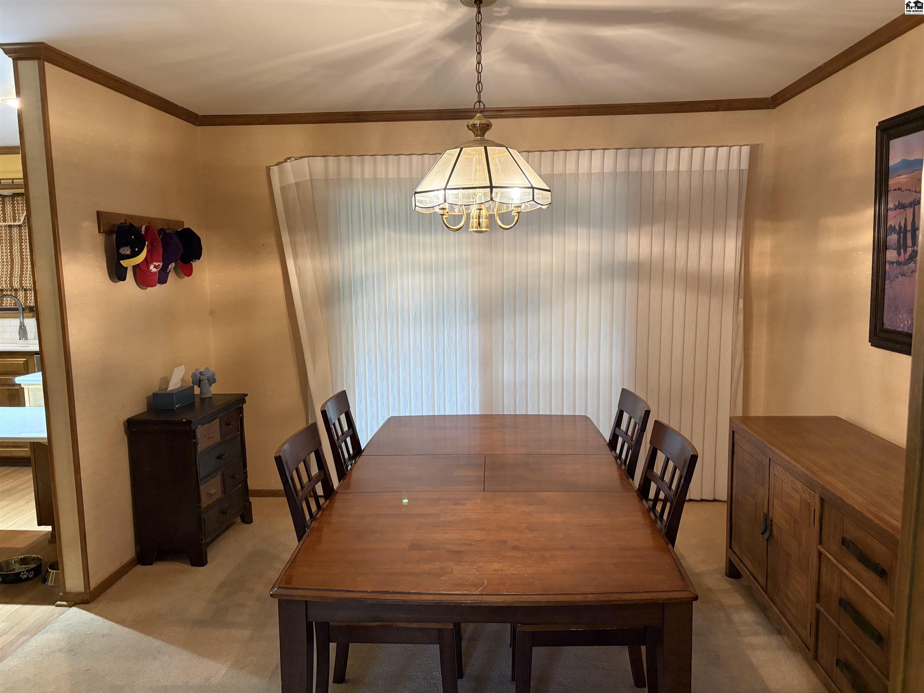 802 Bannock Burn Road Hutchinson KS 67502