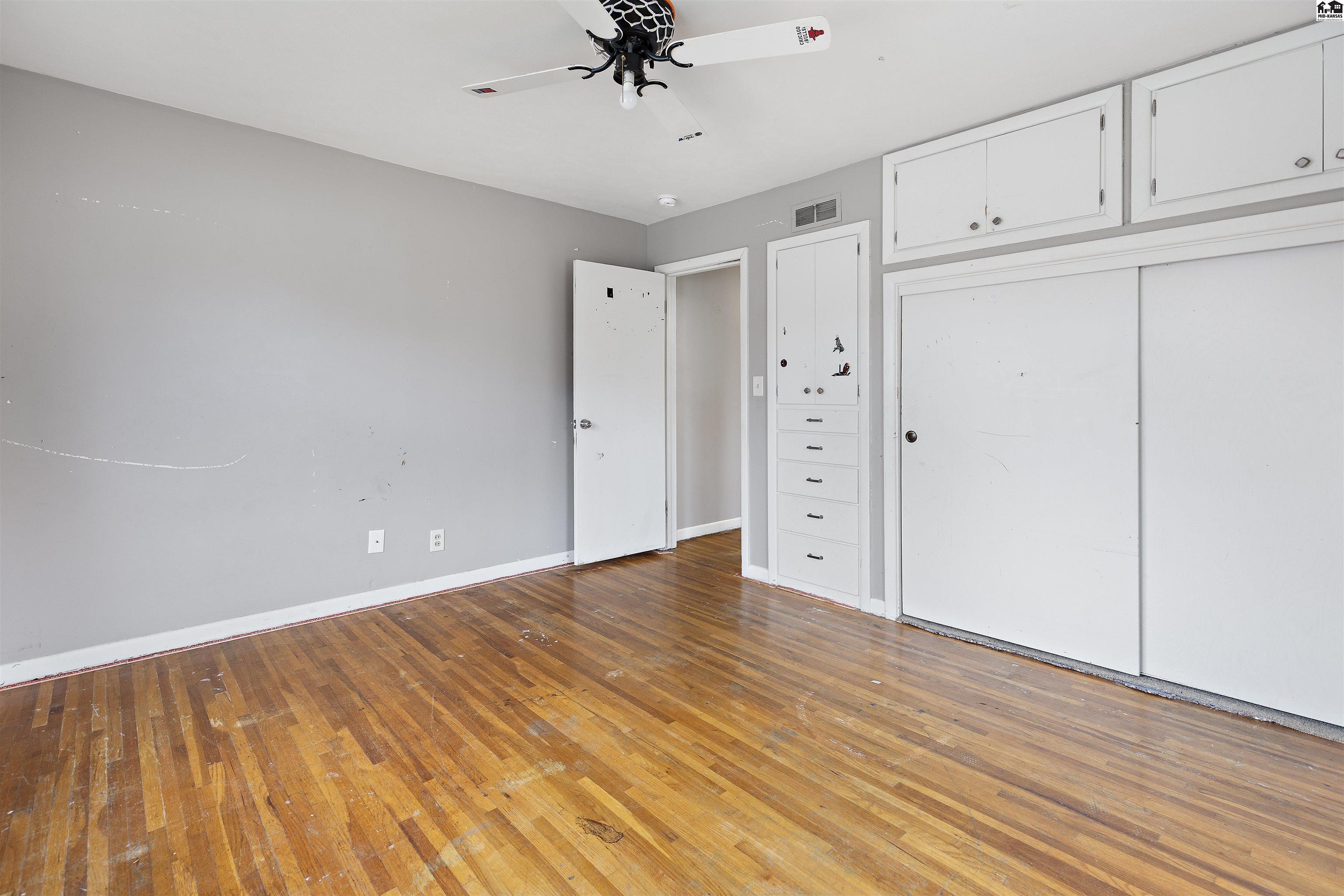 305 W 30th Avenue Hutchinson KS 67502