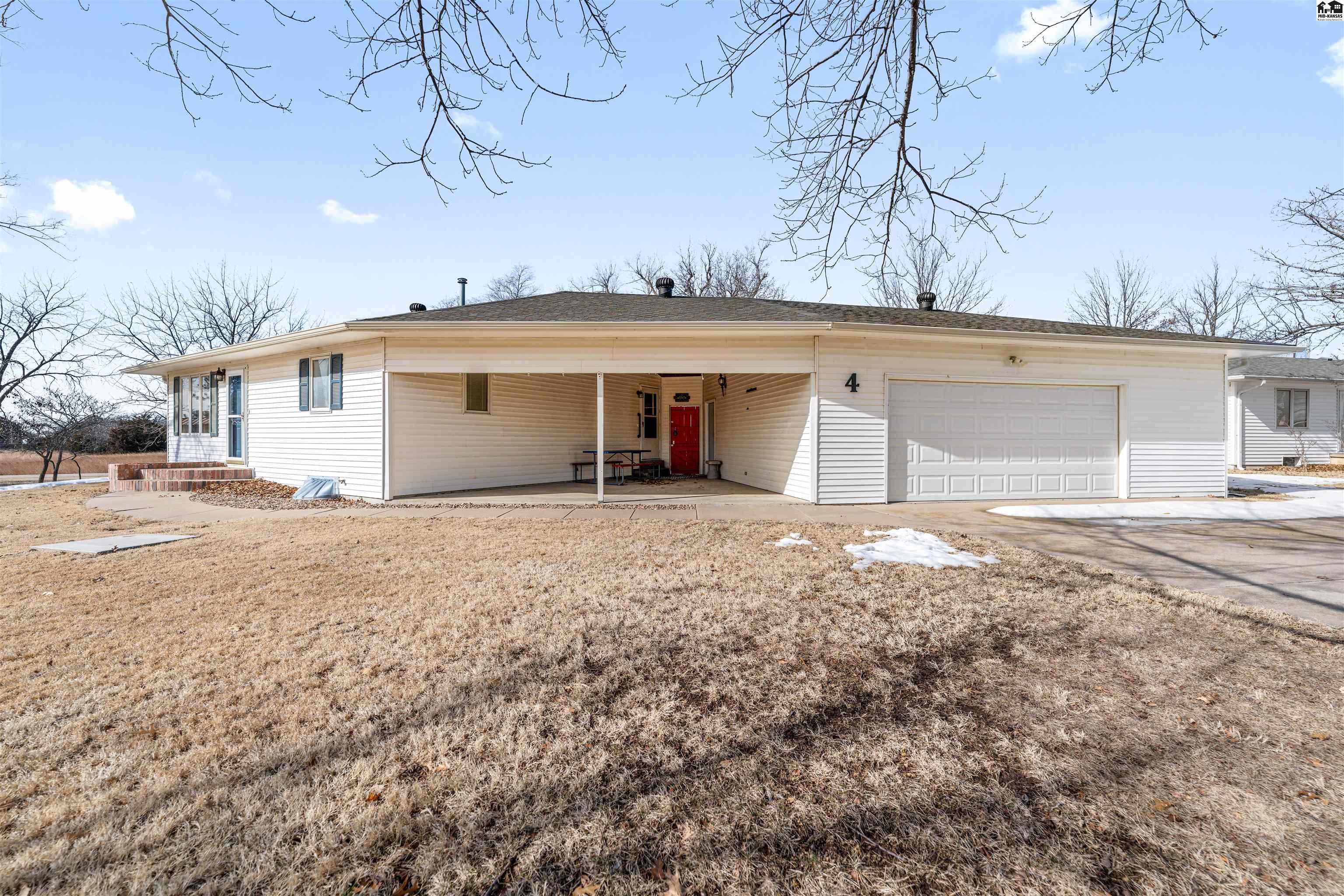 4 Utley Boulevard Marquette KS 67464