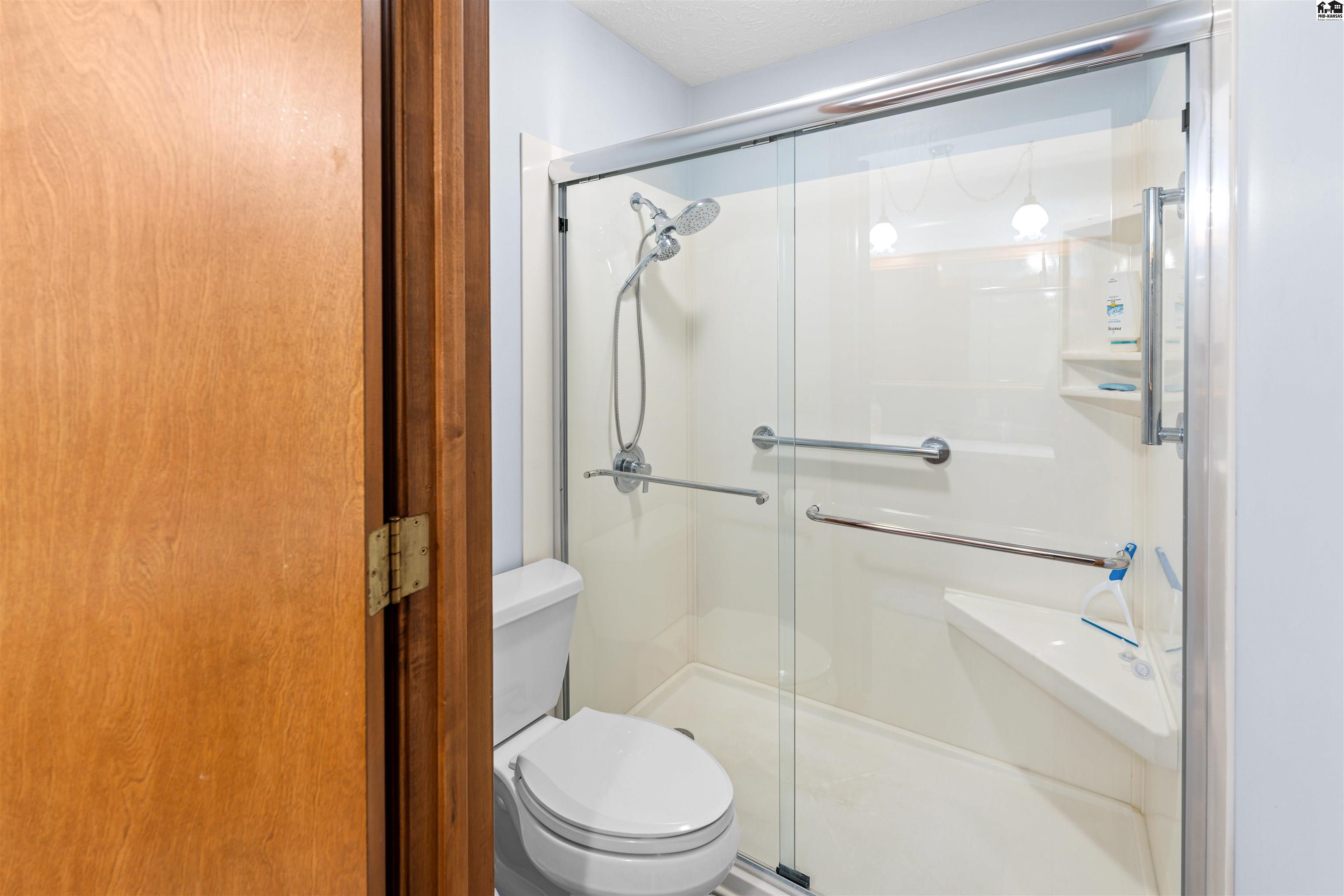 4 Utley Boulevard Marquette KS 67464