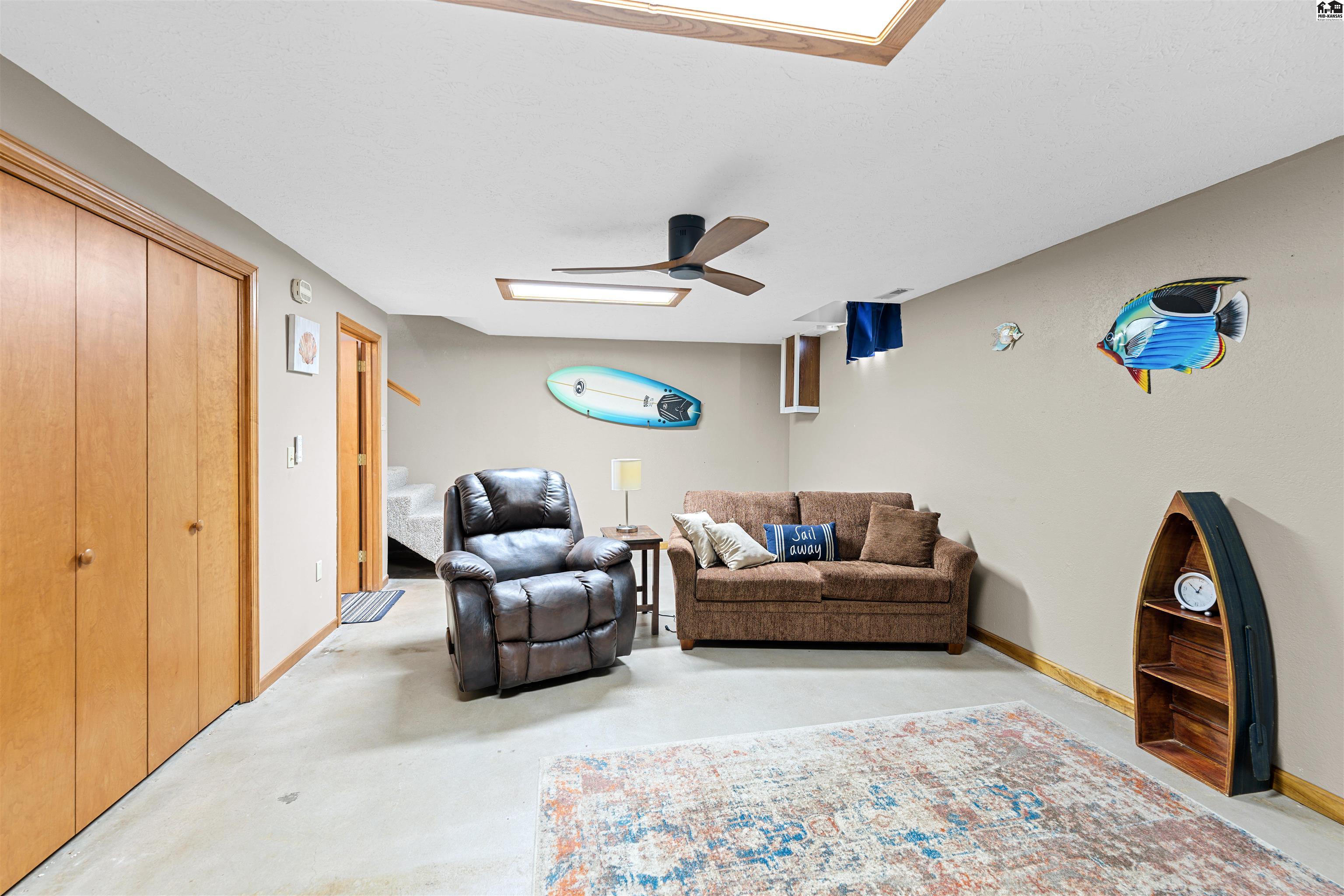 4 Utley Boulevard Marquette KS 67464