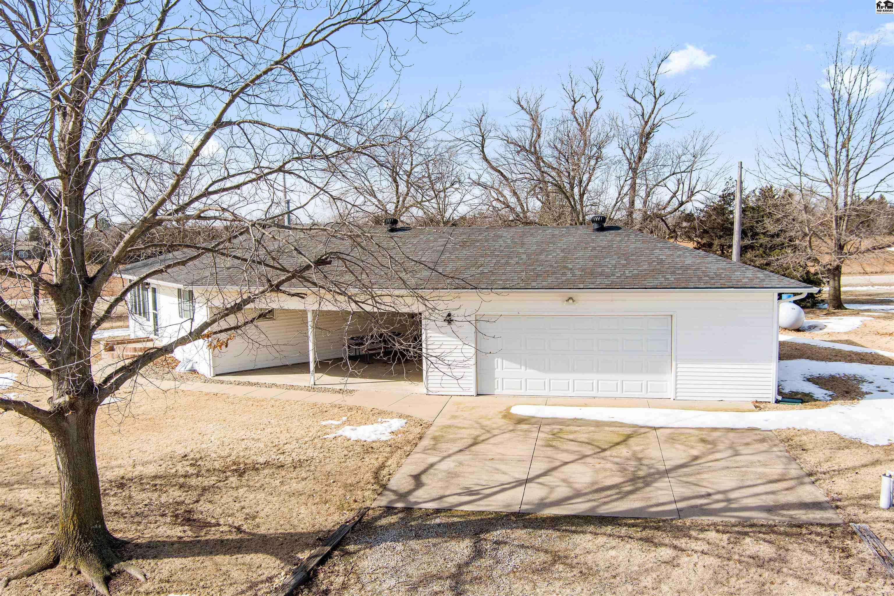 4 Utley Boulevard Marquette KS 67464