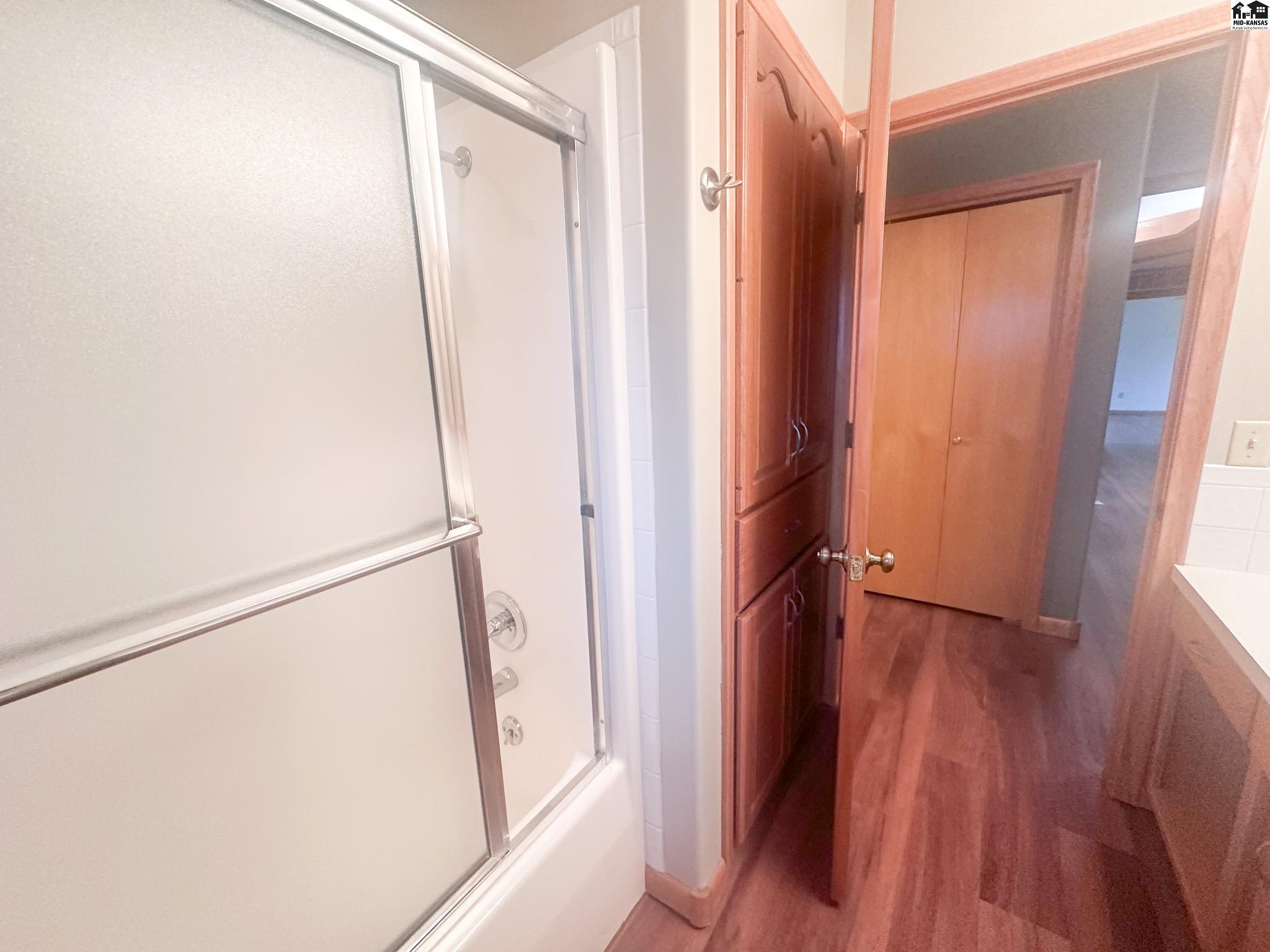 1114 W Hoover Road Kingman KS 67068