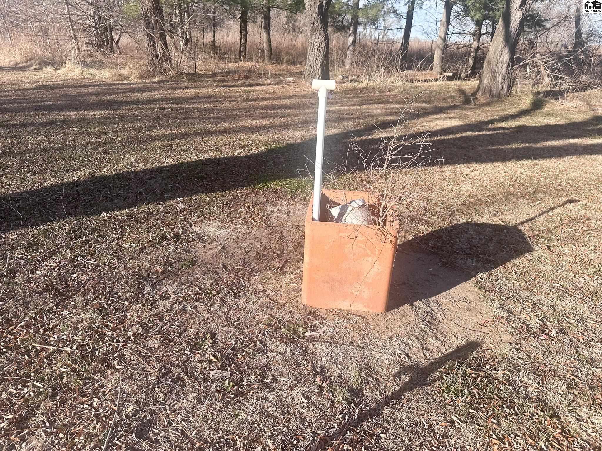 1114 W Hoover Road Kingman KS 67068