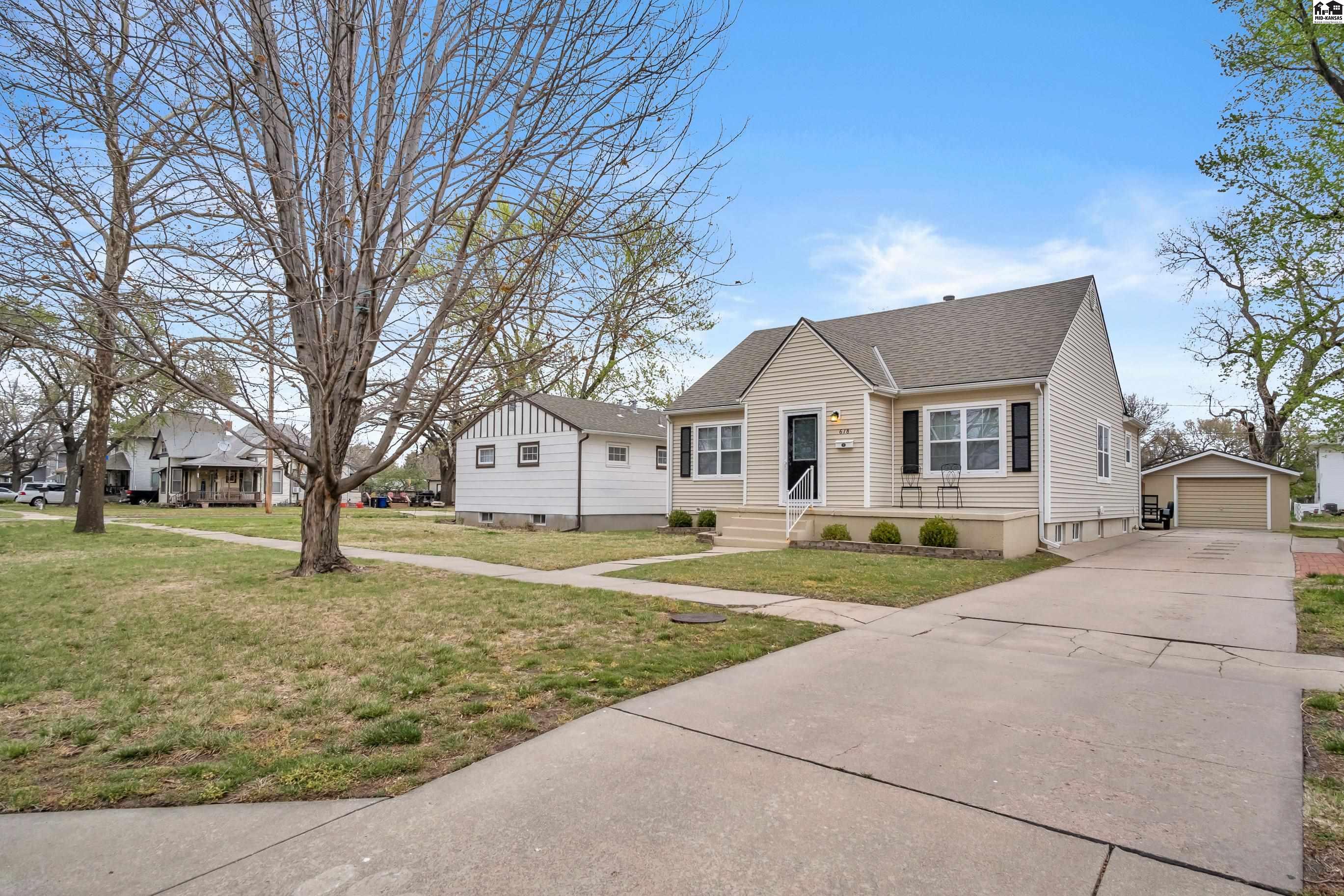 618 N Ash Street Mcpherson KS 67460