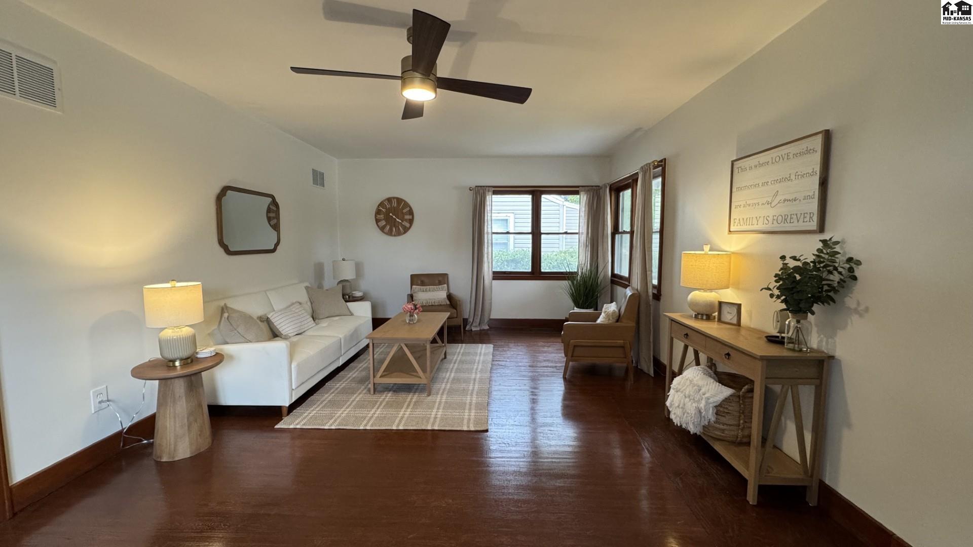 1201 N. Monroe Hutchinson KS 67501
