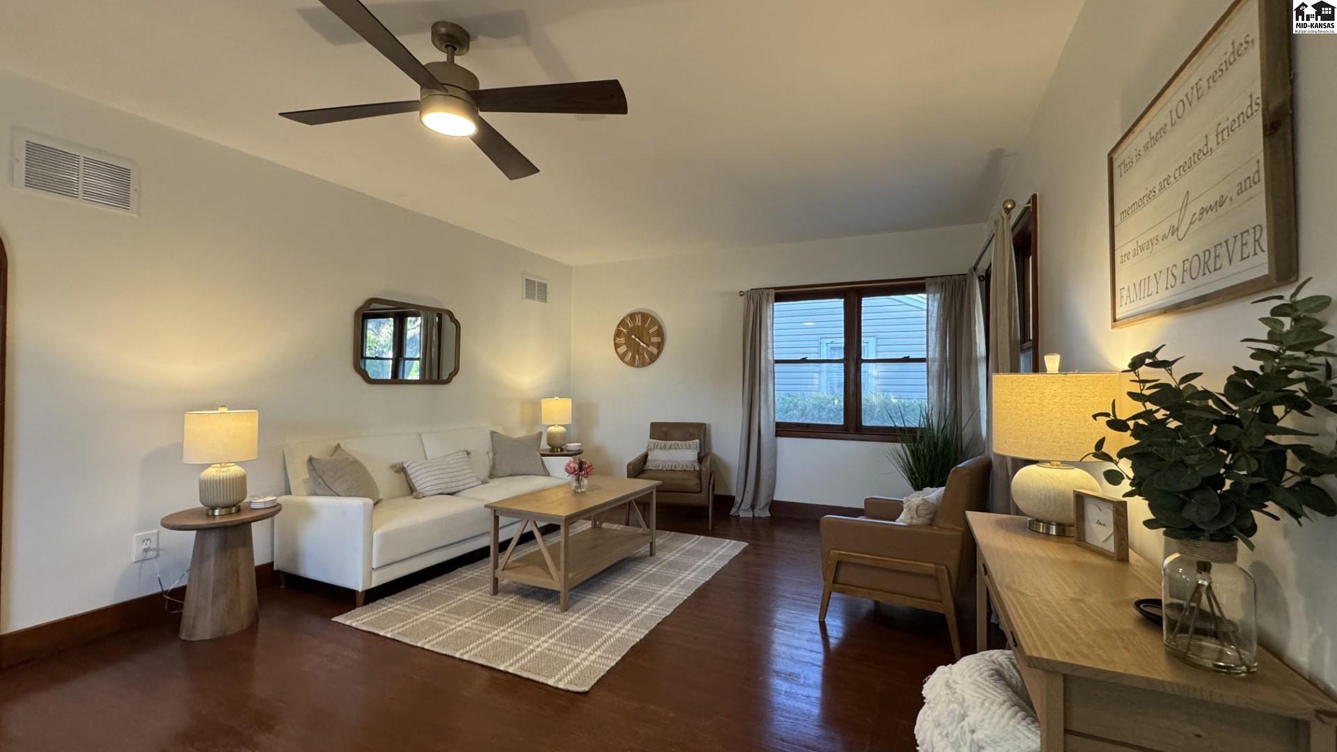 1201 N. Monroe Hutchinson KS 67501