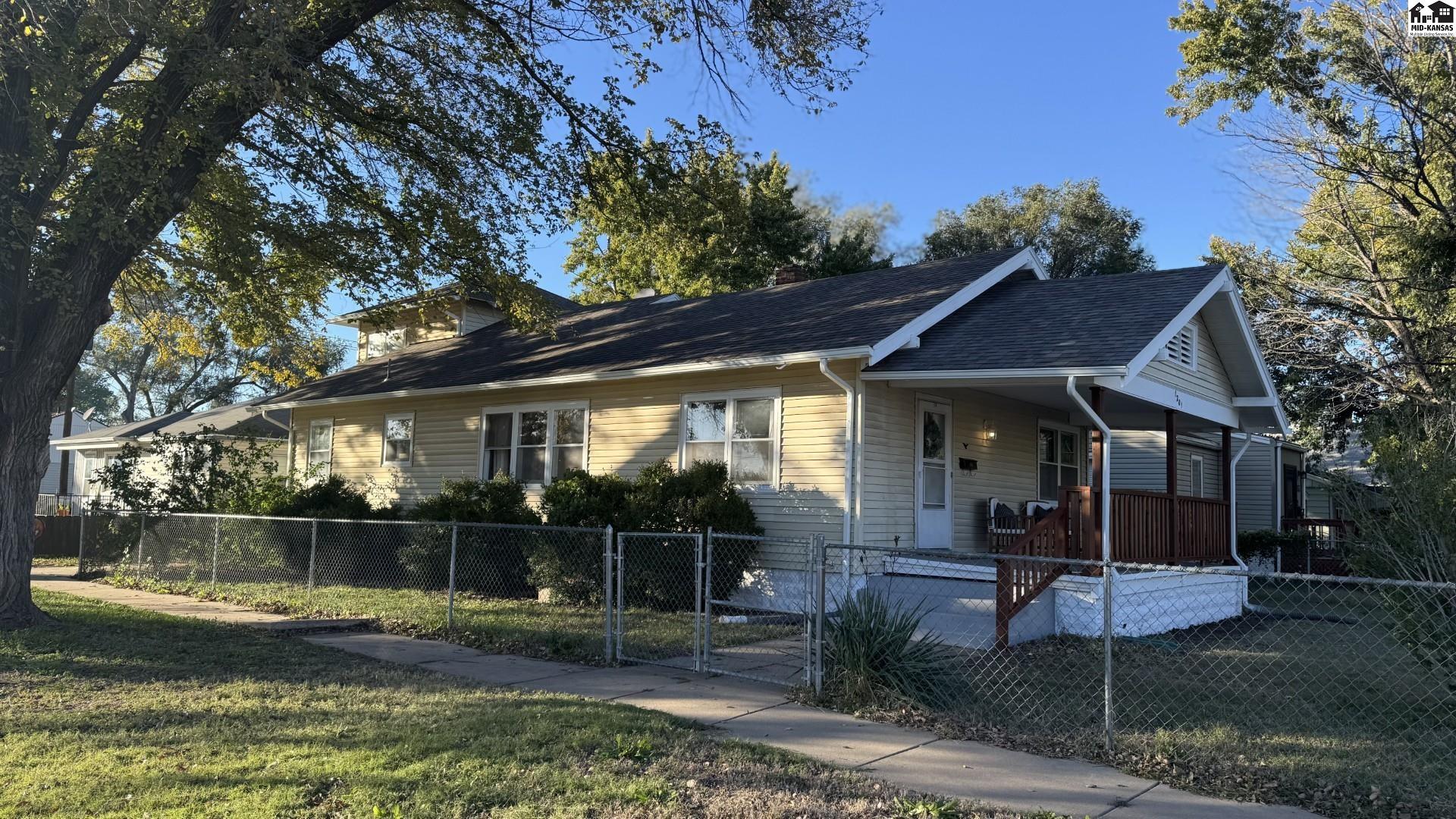 1201 N. Monroe Hutchinson KS 67501