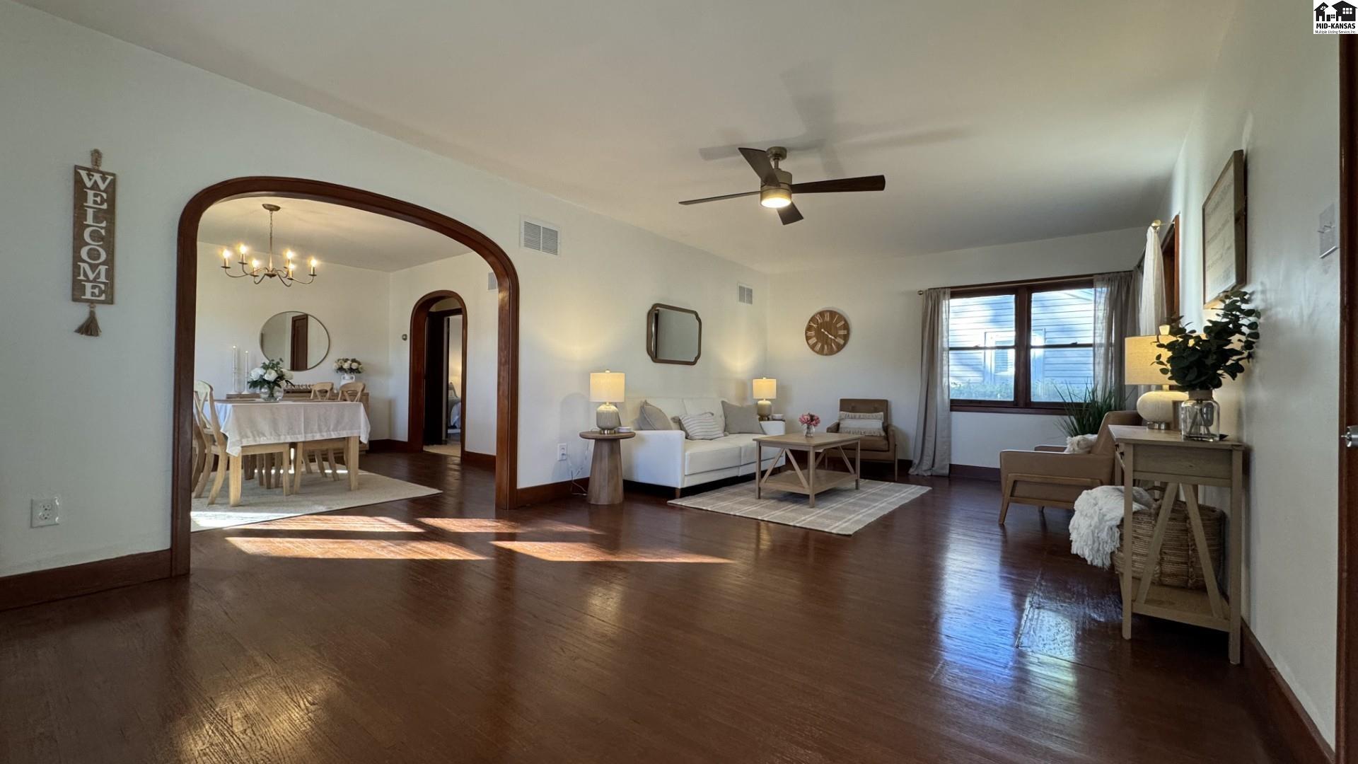 1201 N. Monroe Hutchinson KS 67501