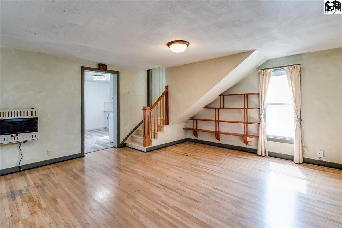 624 N Jackson Street Hutchinson KS 67501