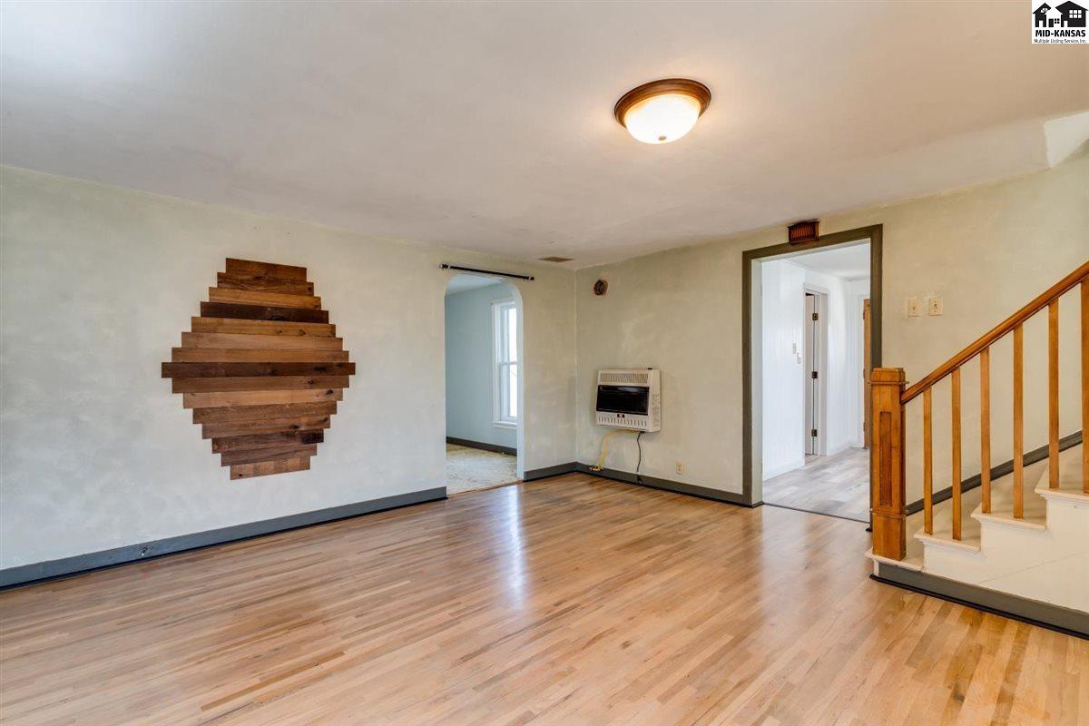 624 N Jackson Street Hutchinson KS 67501