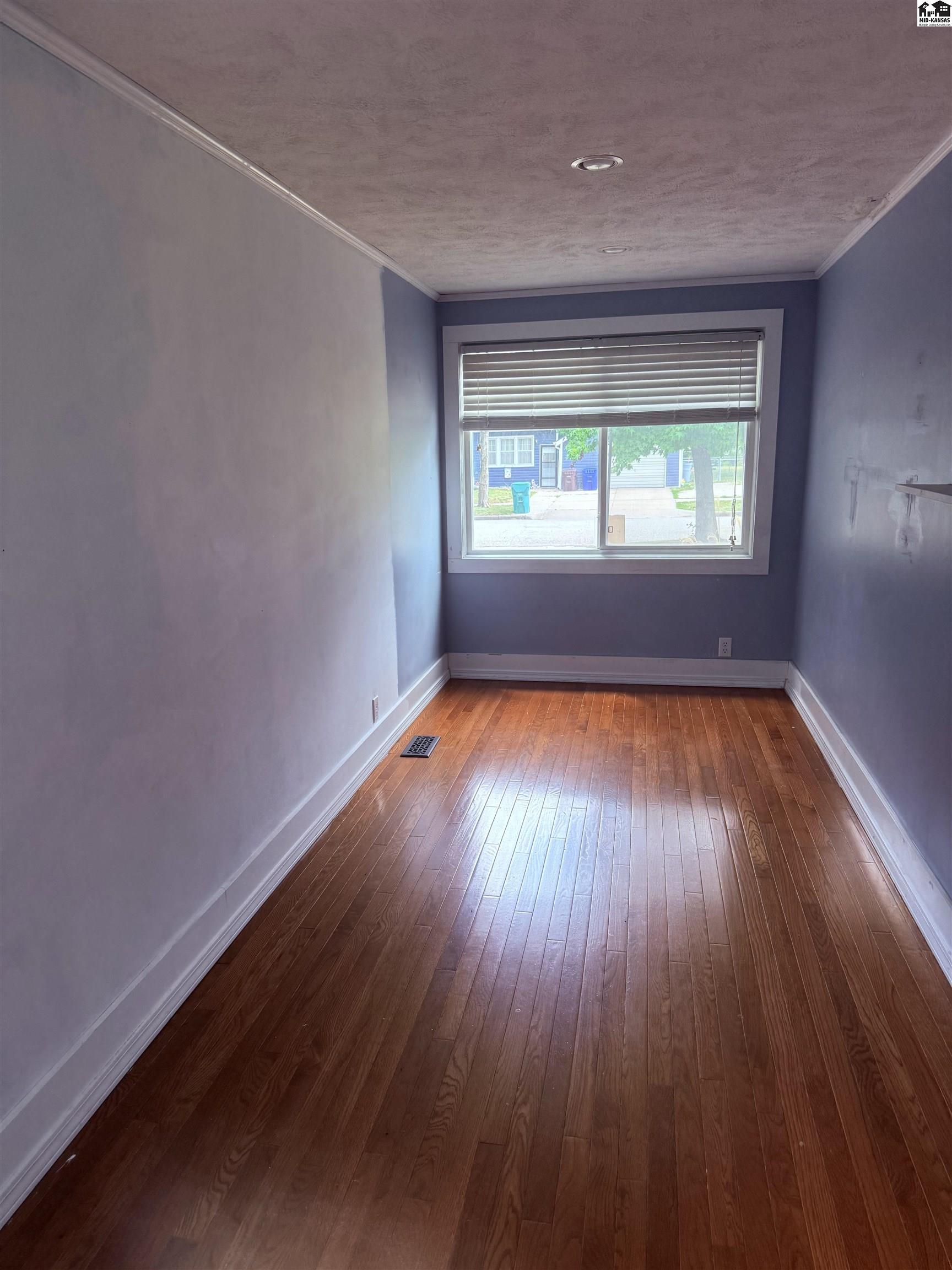 519 E Eliazabeth Mcpherson KS 67460