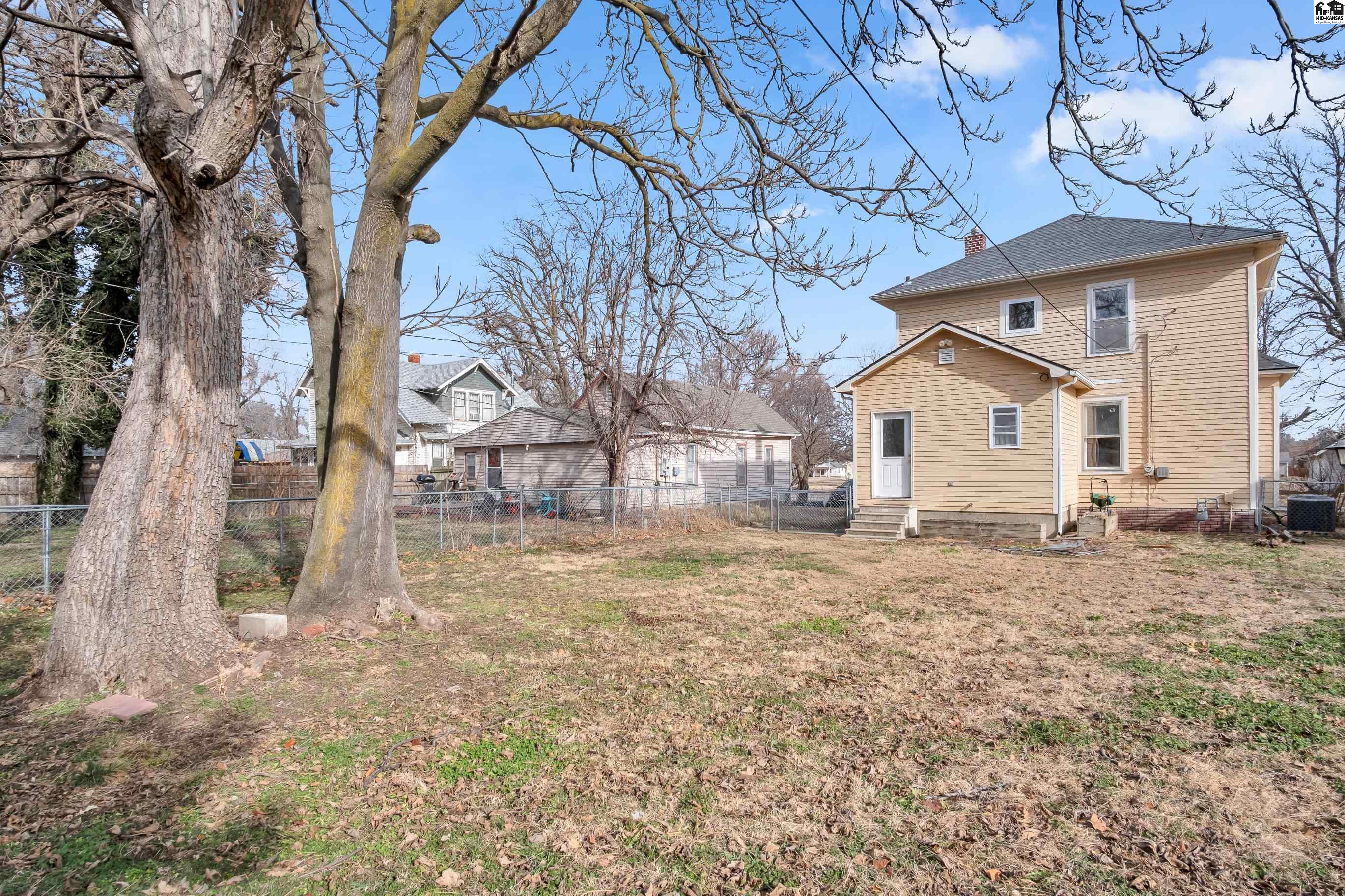 312 S Elm Street Mcpherson KS 67460
