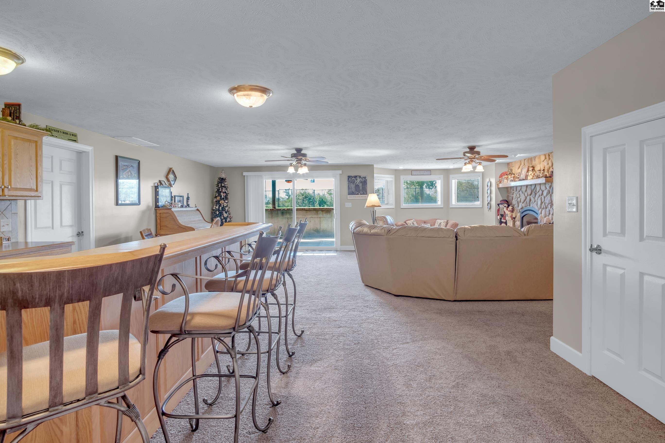 806 Woodthrush Drive Mcpherson KS 67460