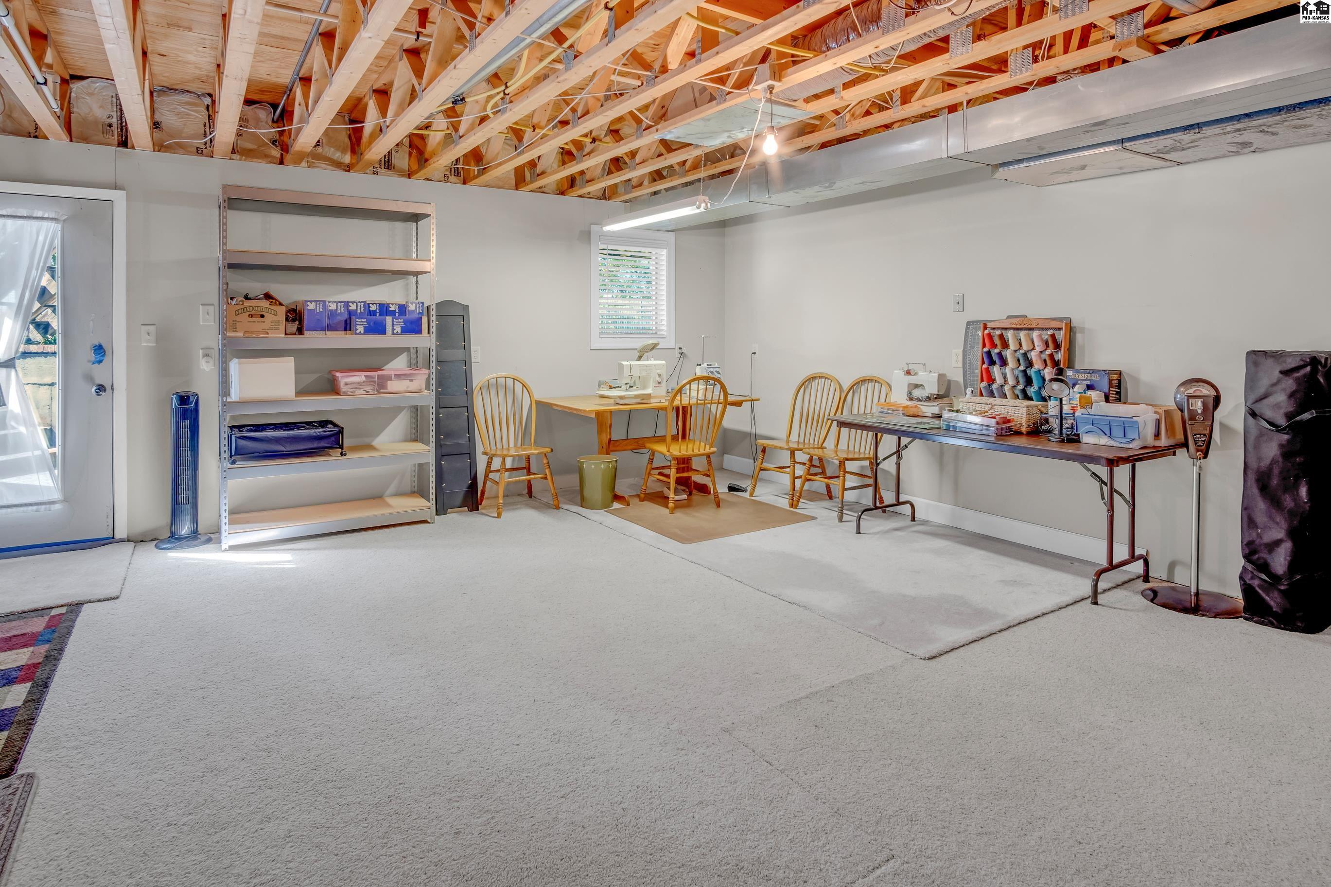 806 Woodthrush Drive Mcpherson KS 67460