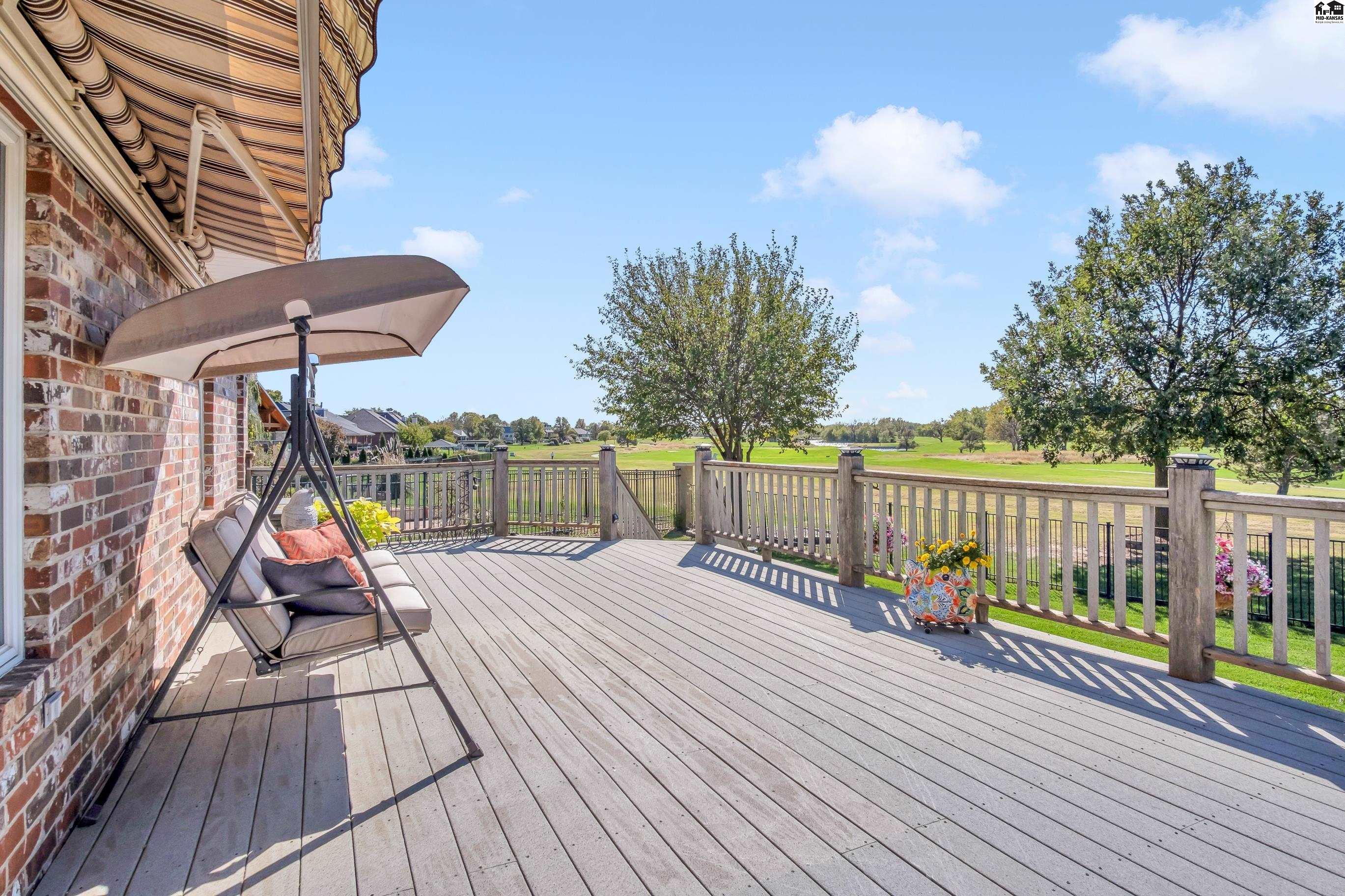 806 Woodthrush Drive Mcpherson KS 67460