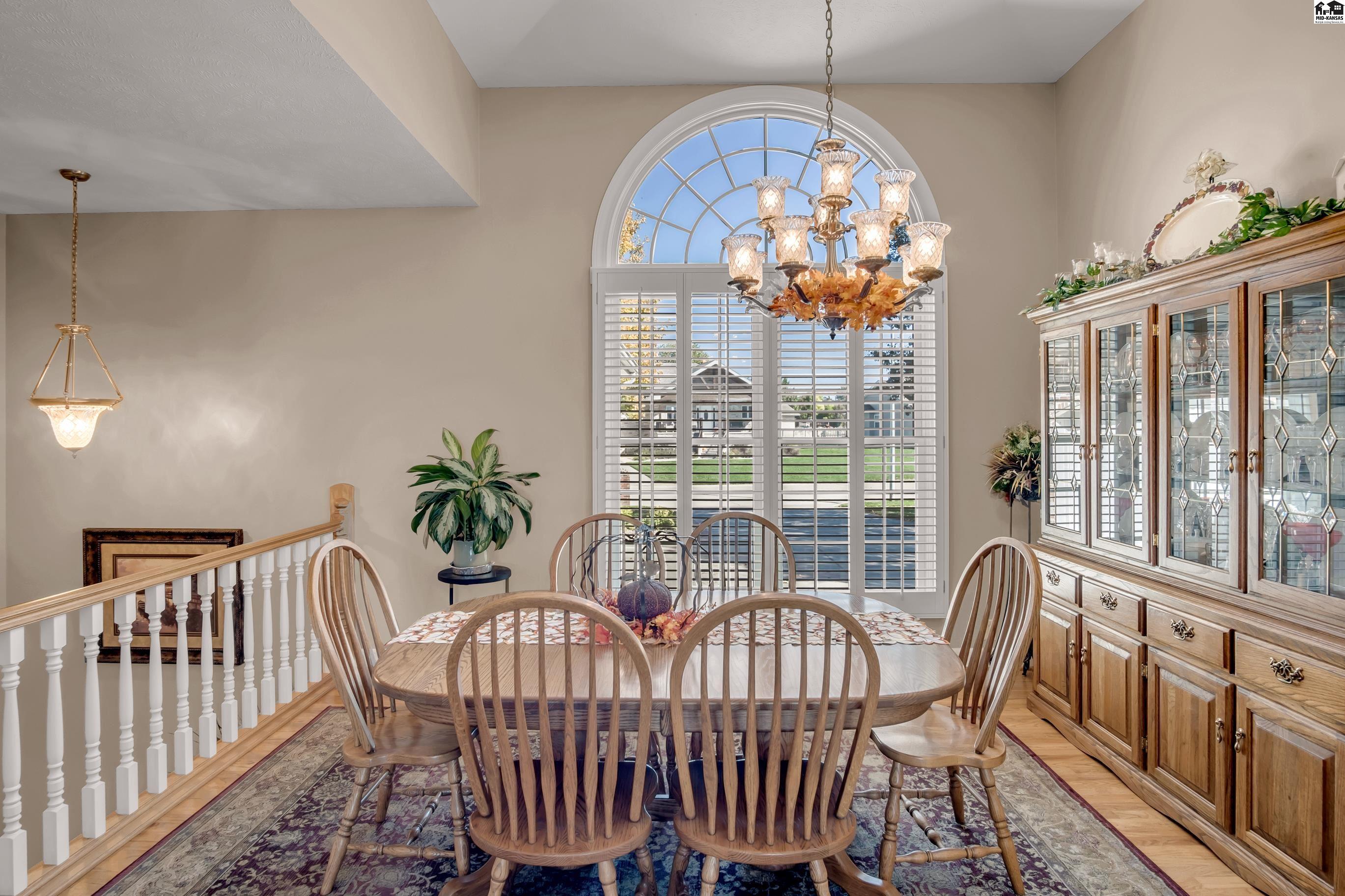 806 Woodthrush Drive Mcpherson KS 67460