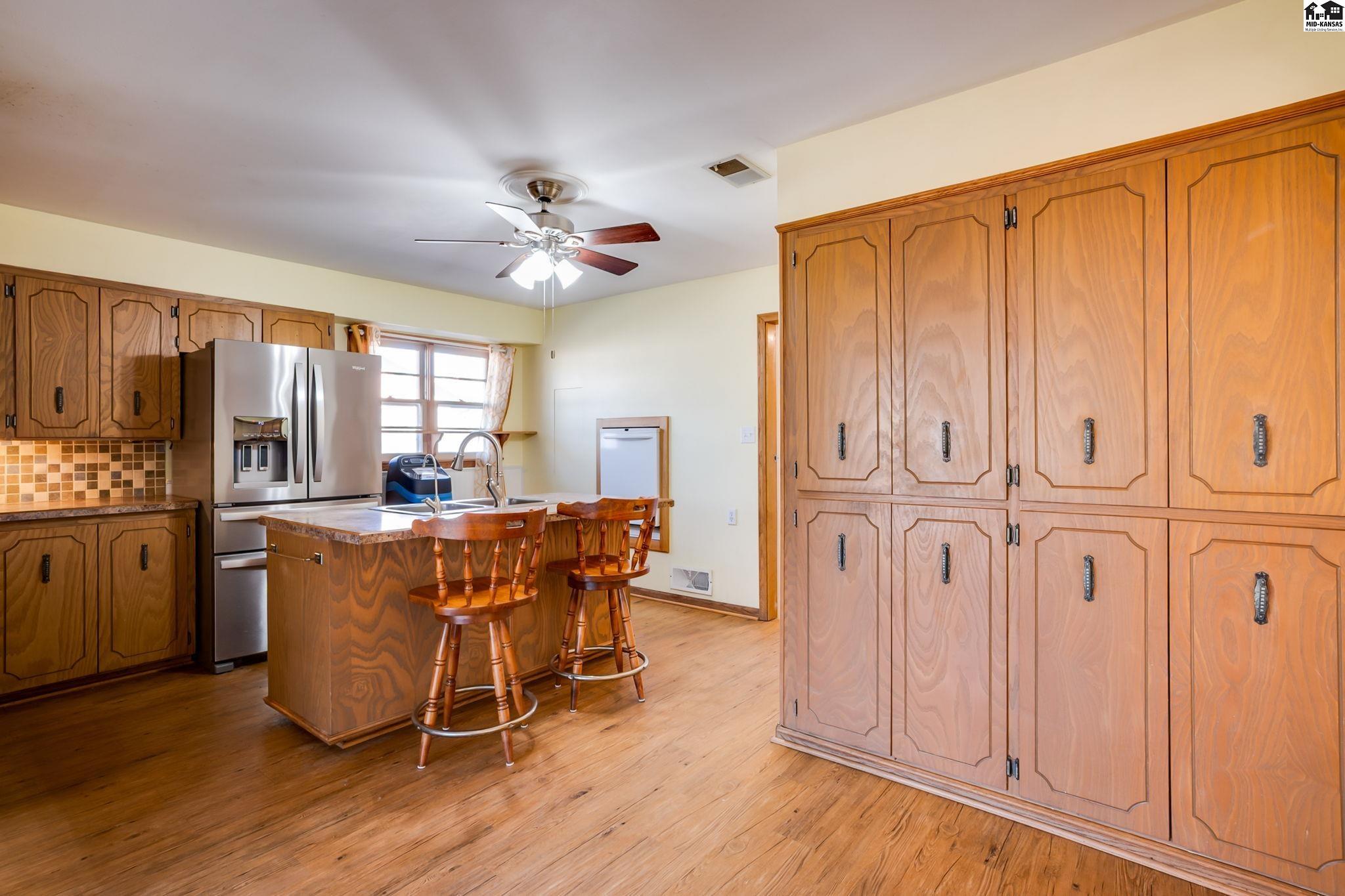 2207 N Tyler Street Hutchinson KS 67502