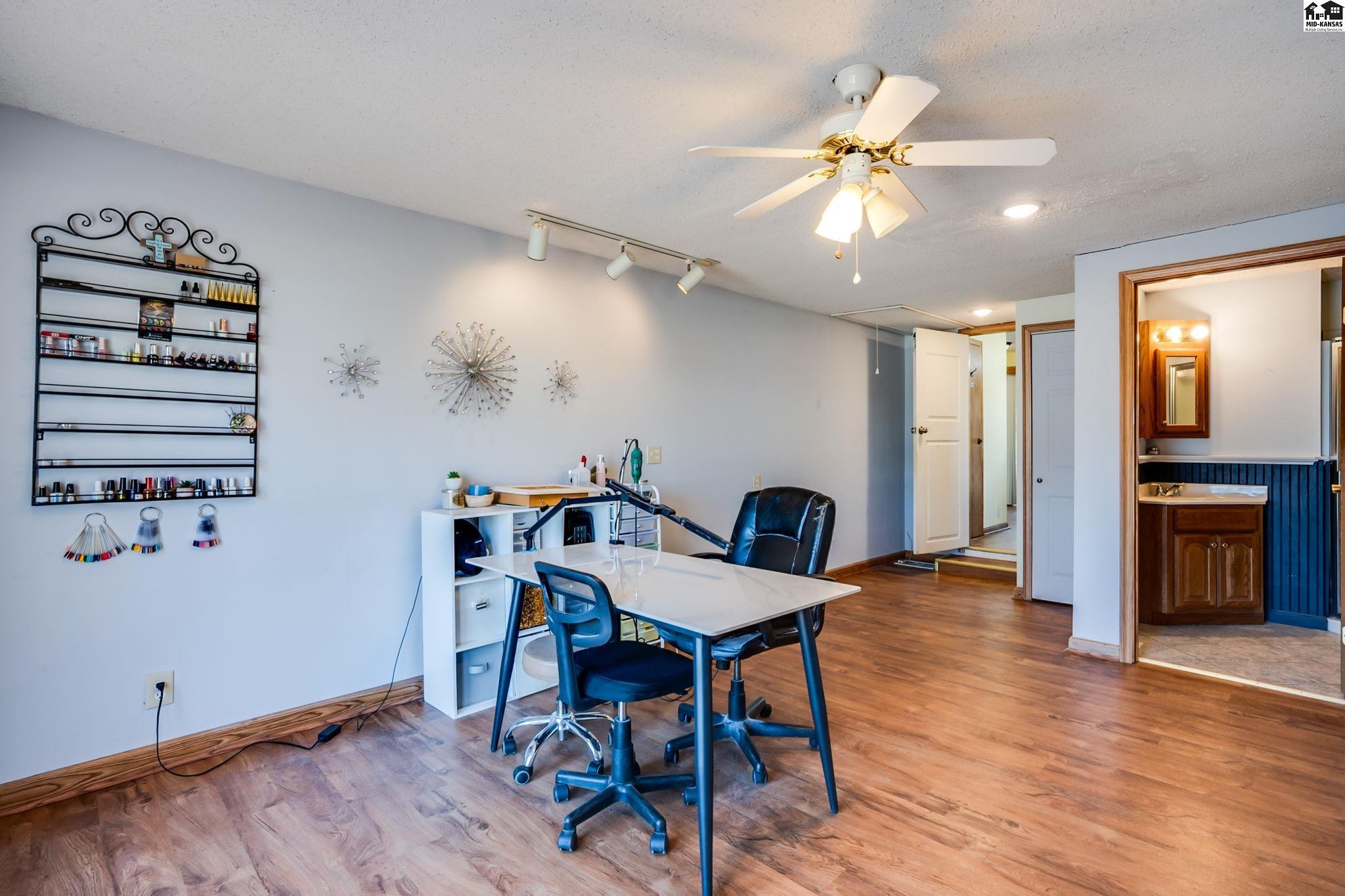 2207 N Tyler Street Hutchinson KS 67502